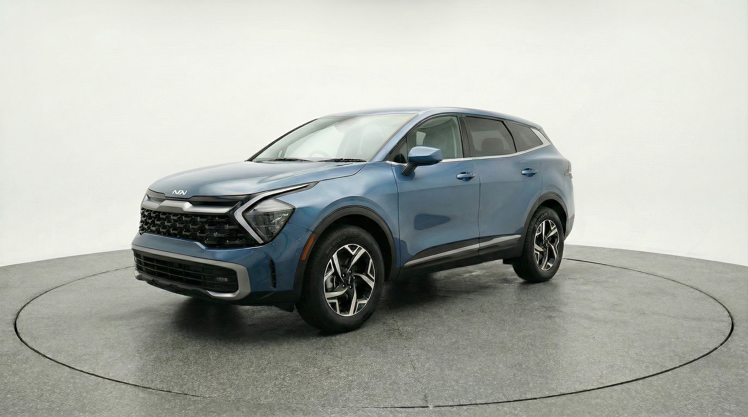 Thumbnail: 2025 Kia Sportage - 3