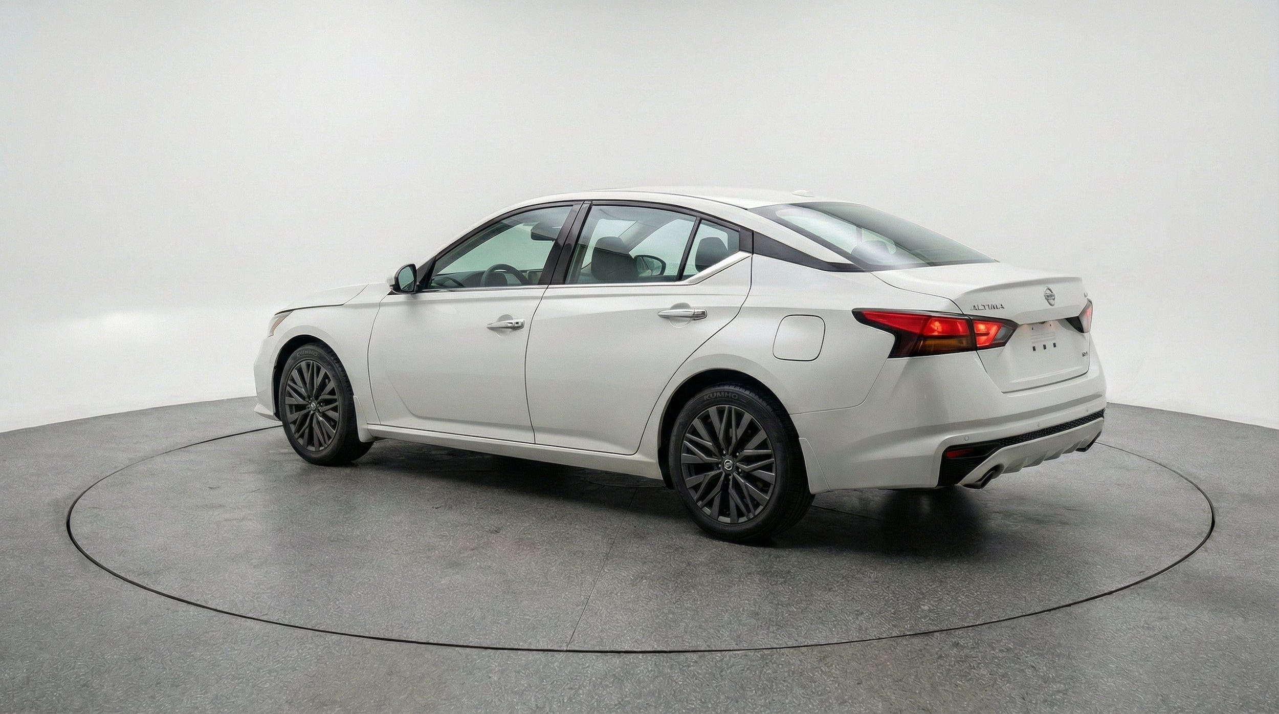 Thumbnail: 2026 Nissan Altima - 6