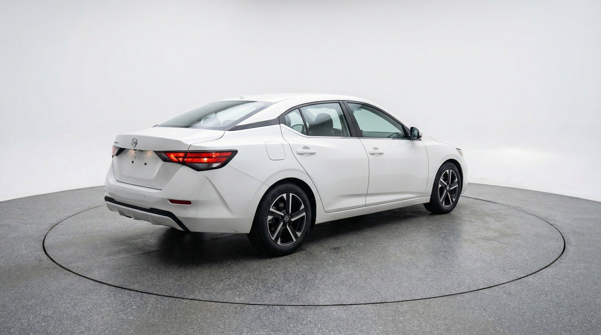 Thumbnail: 2025 Nissan Sentra - 9