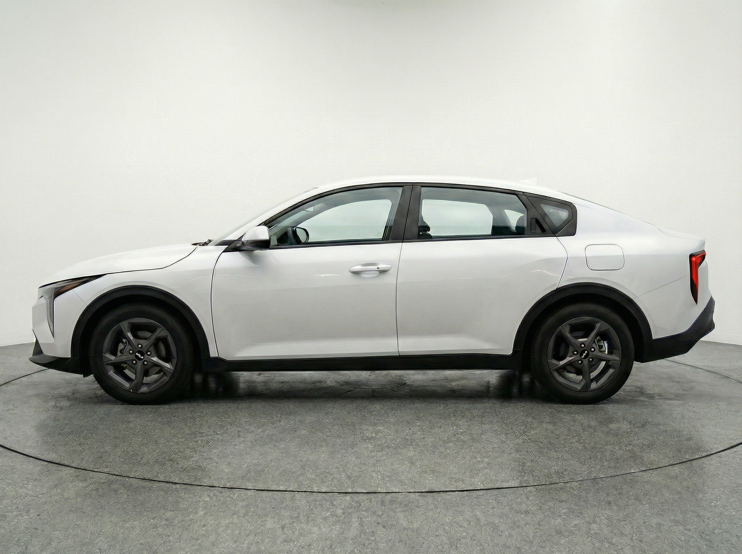 Thumbnail: 2025 Kia K4 - 5