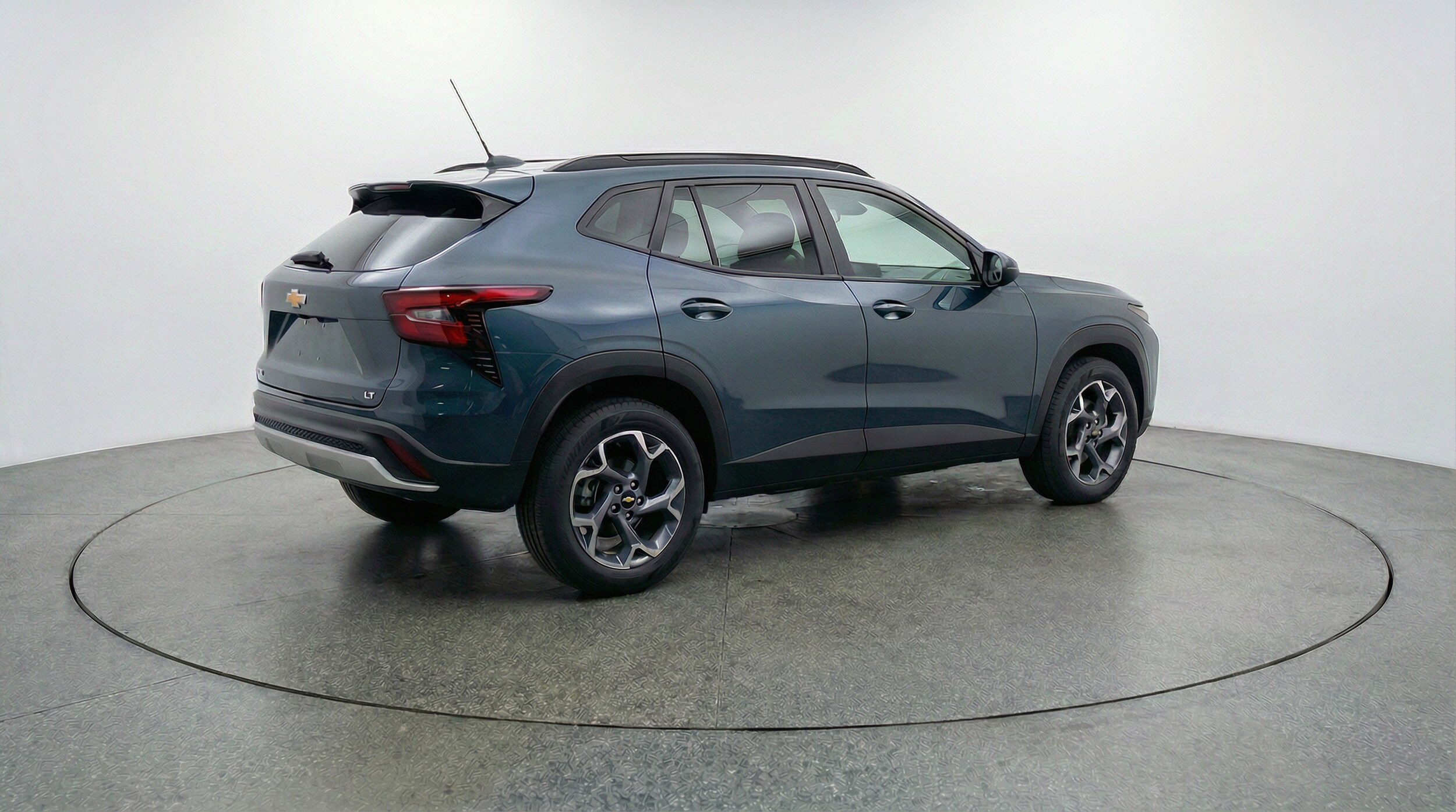 Thumbnail: 2025 Chevrolet Trax - 9