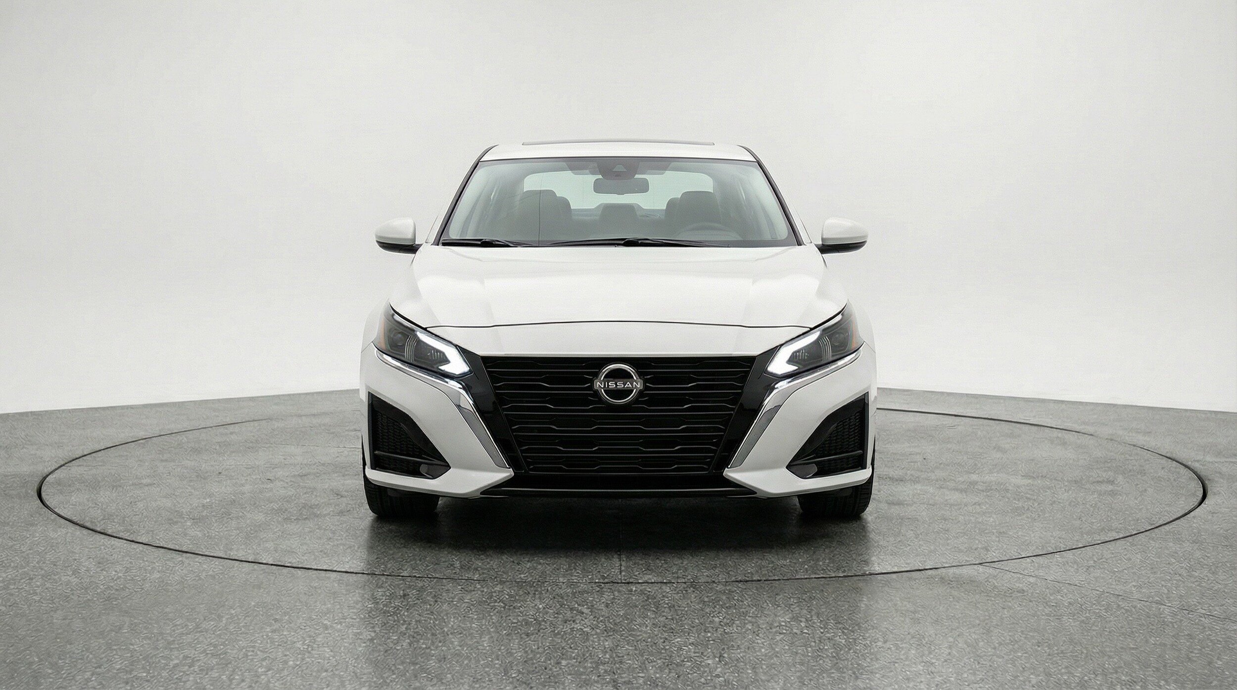 Thumbnail: 2025 Nissan Altima - 2