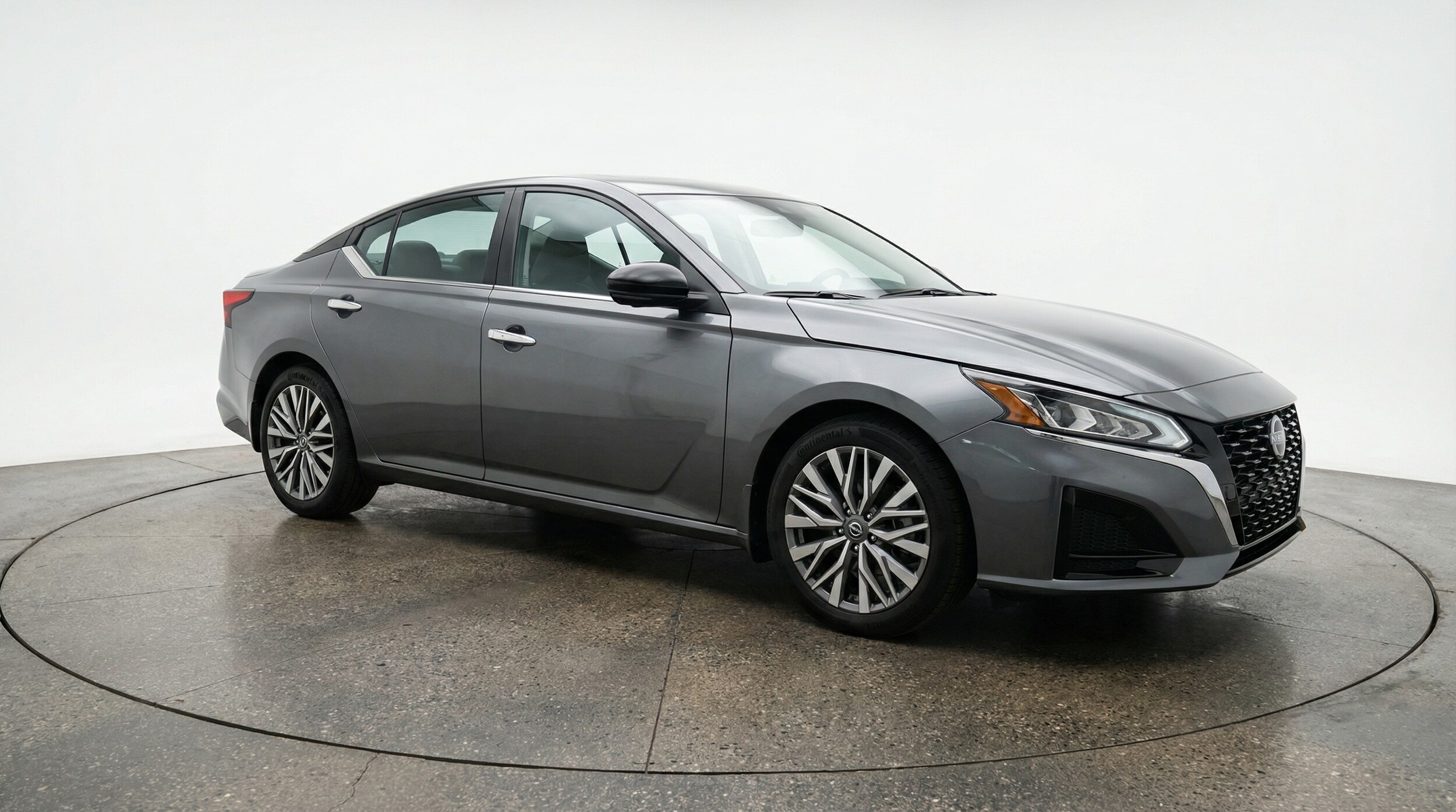 Thumbnail: 2025 Nissan Altima - 1