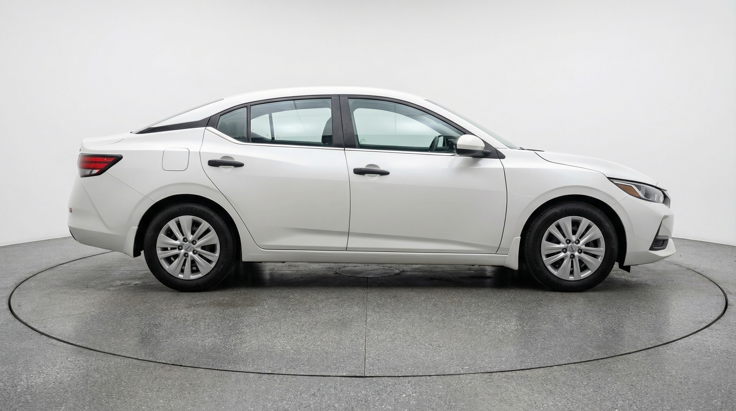 Thumbnail: 2025 Nissan Sentra - 8