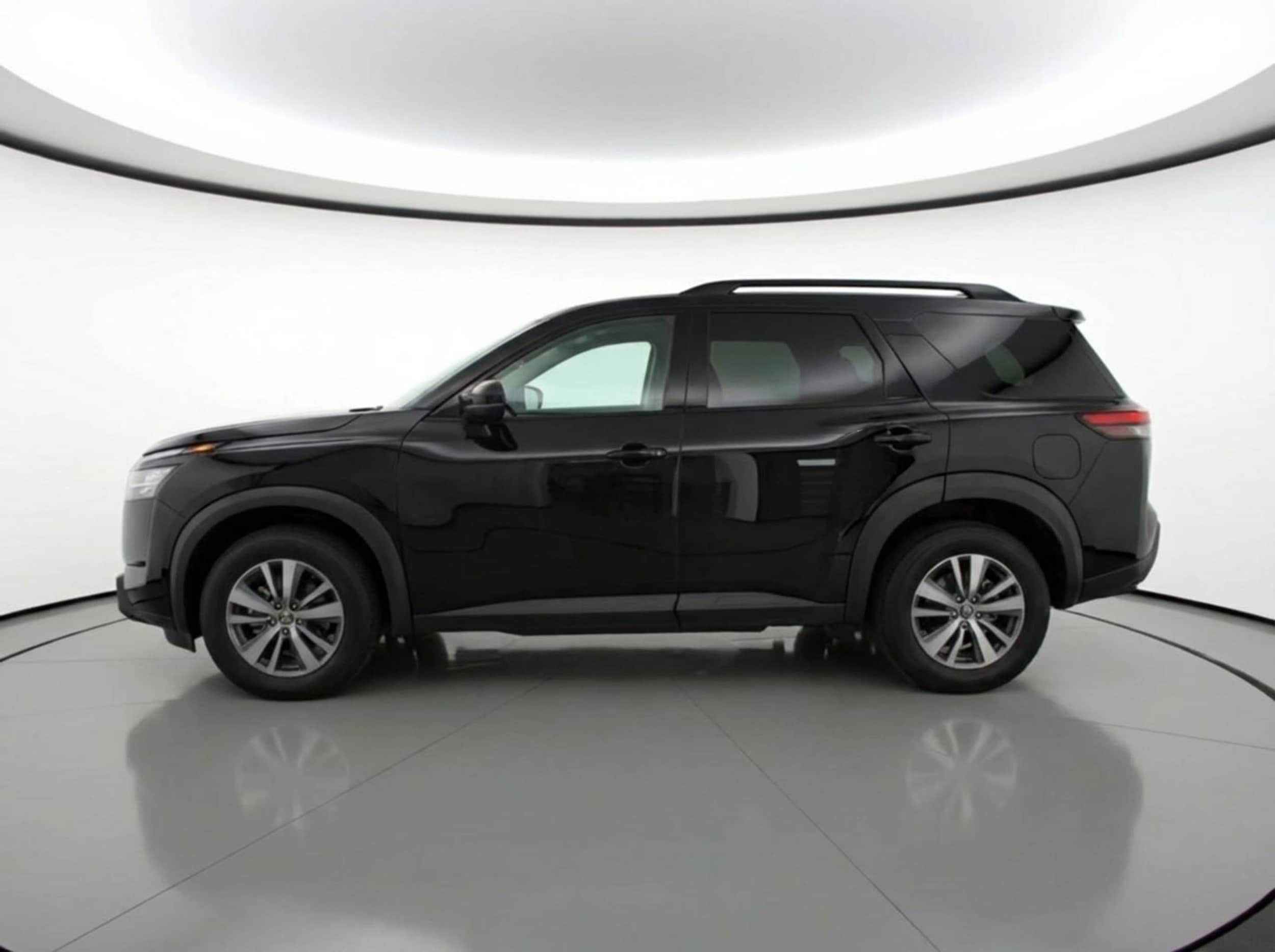 Thumbnail: 2025 Nissan Pathfinder - 4