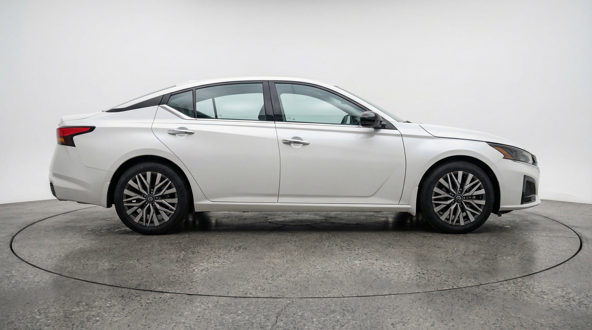 Thumbnail: 2025 Nissan Altima - 11