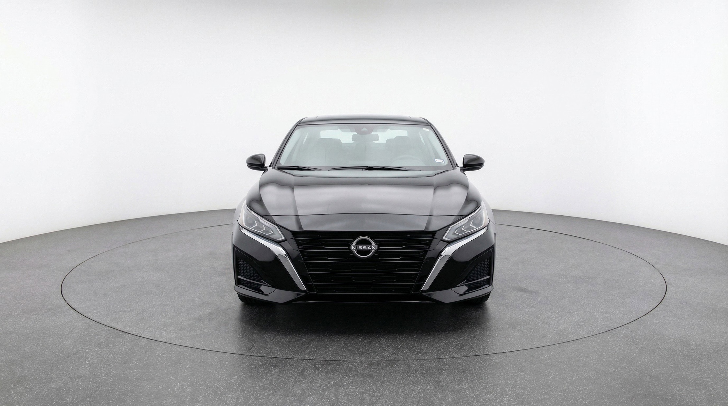 Thumbnail: 2025 Nissan Altima - 2