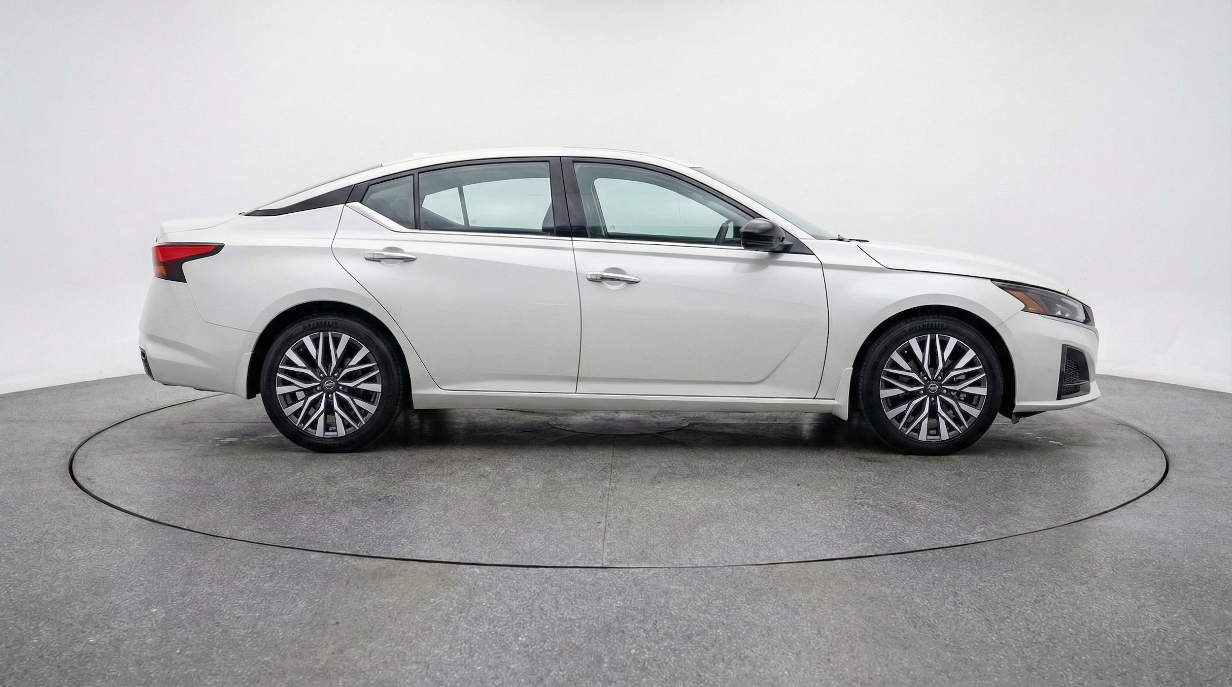 Thumbnail: 2025 Nissan Altima - 11