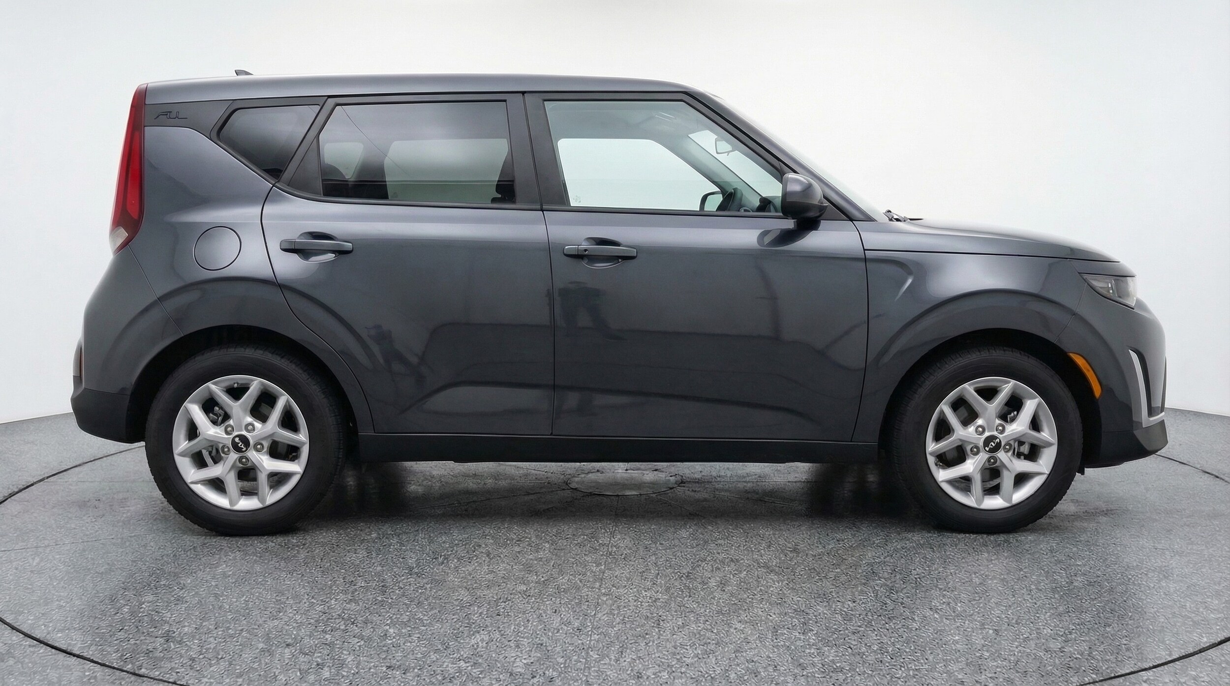 Thumbnail: 2025 Kia Soul - 8