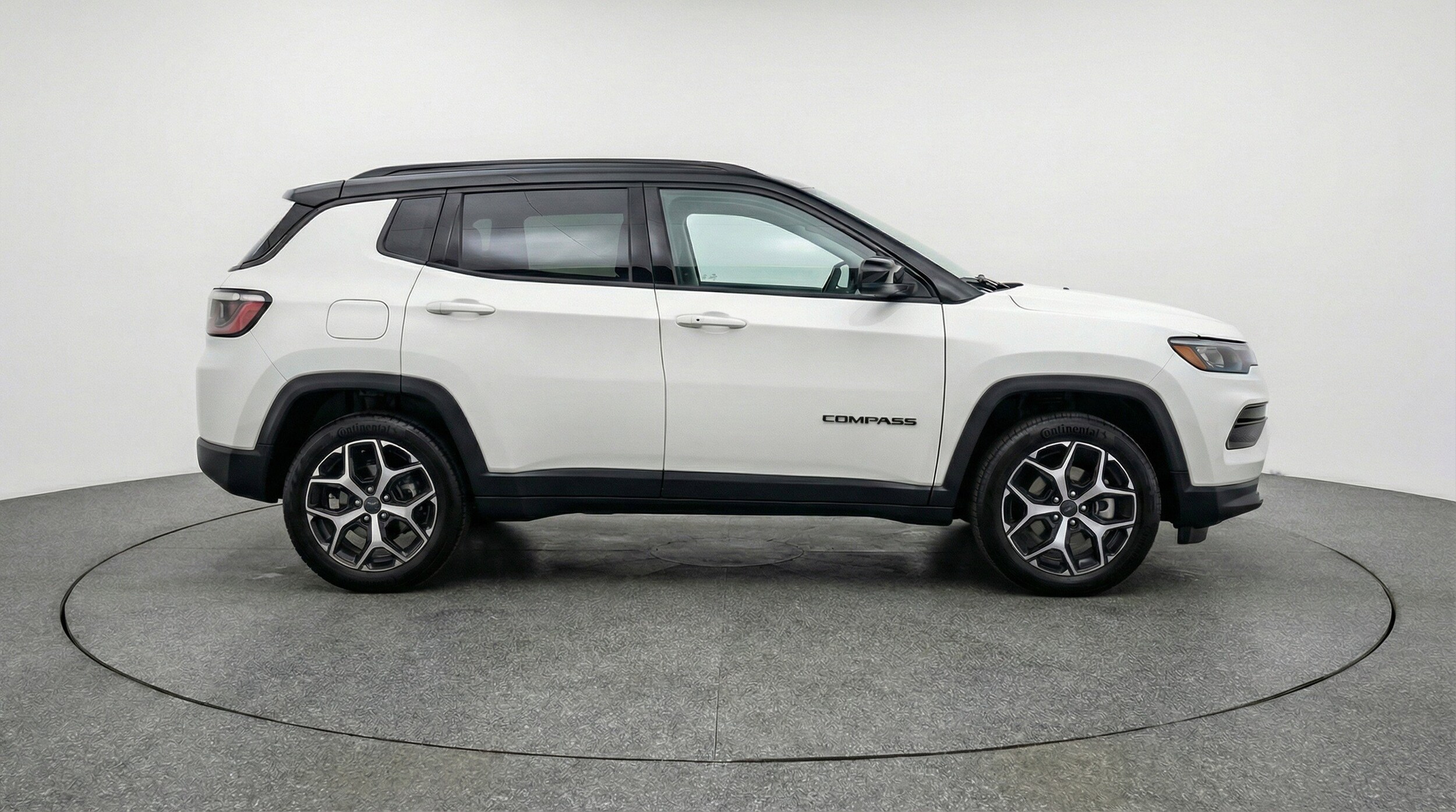 Thumbnail: 2025 Jeep Compass - 11