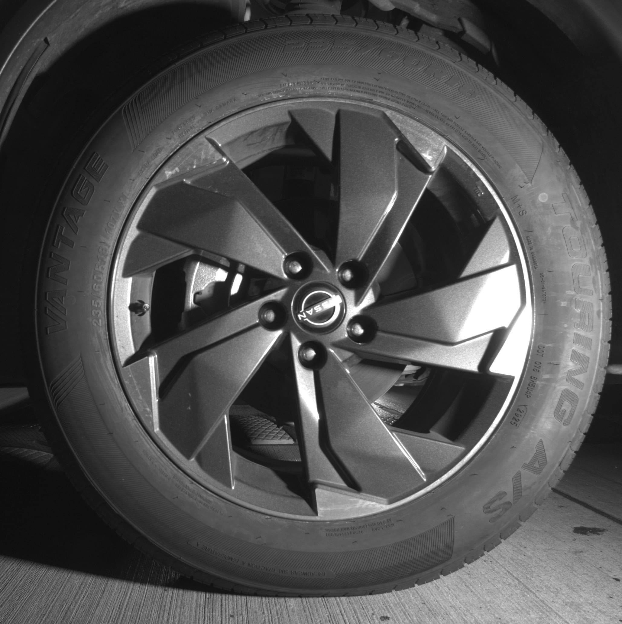 Thumbnail: 2025 Nissan Rogue - 9