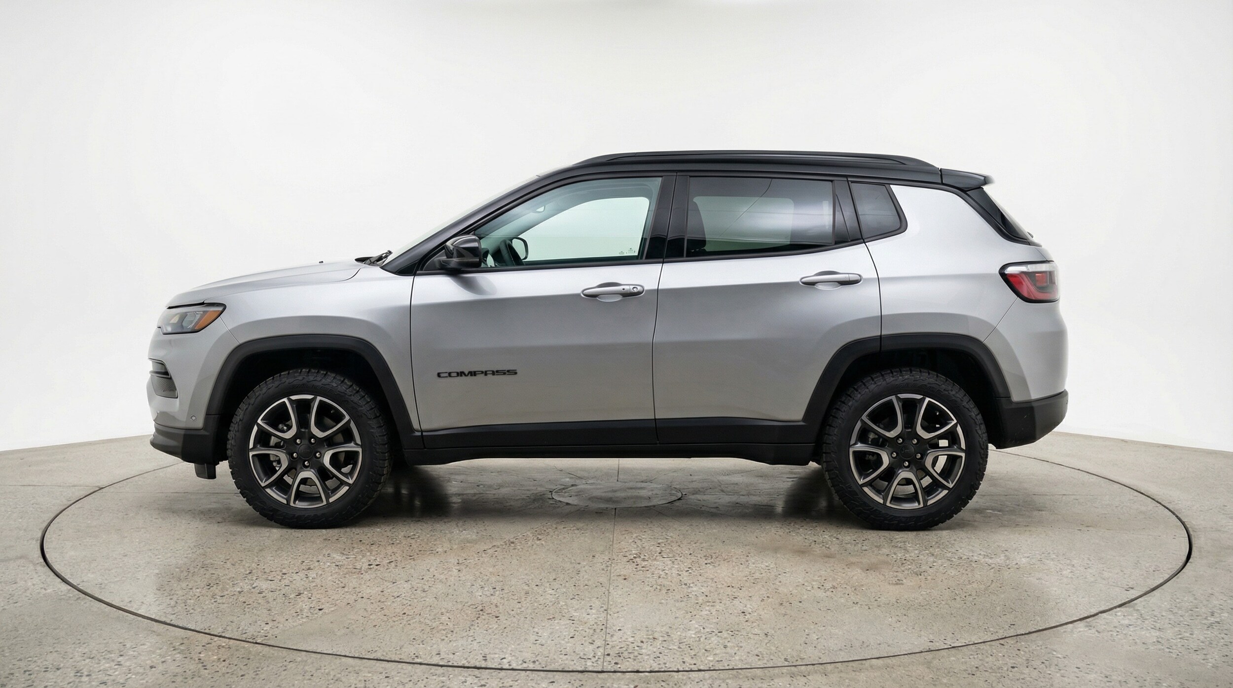 Thumbnail: 2025 Jeep Compass - 4