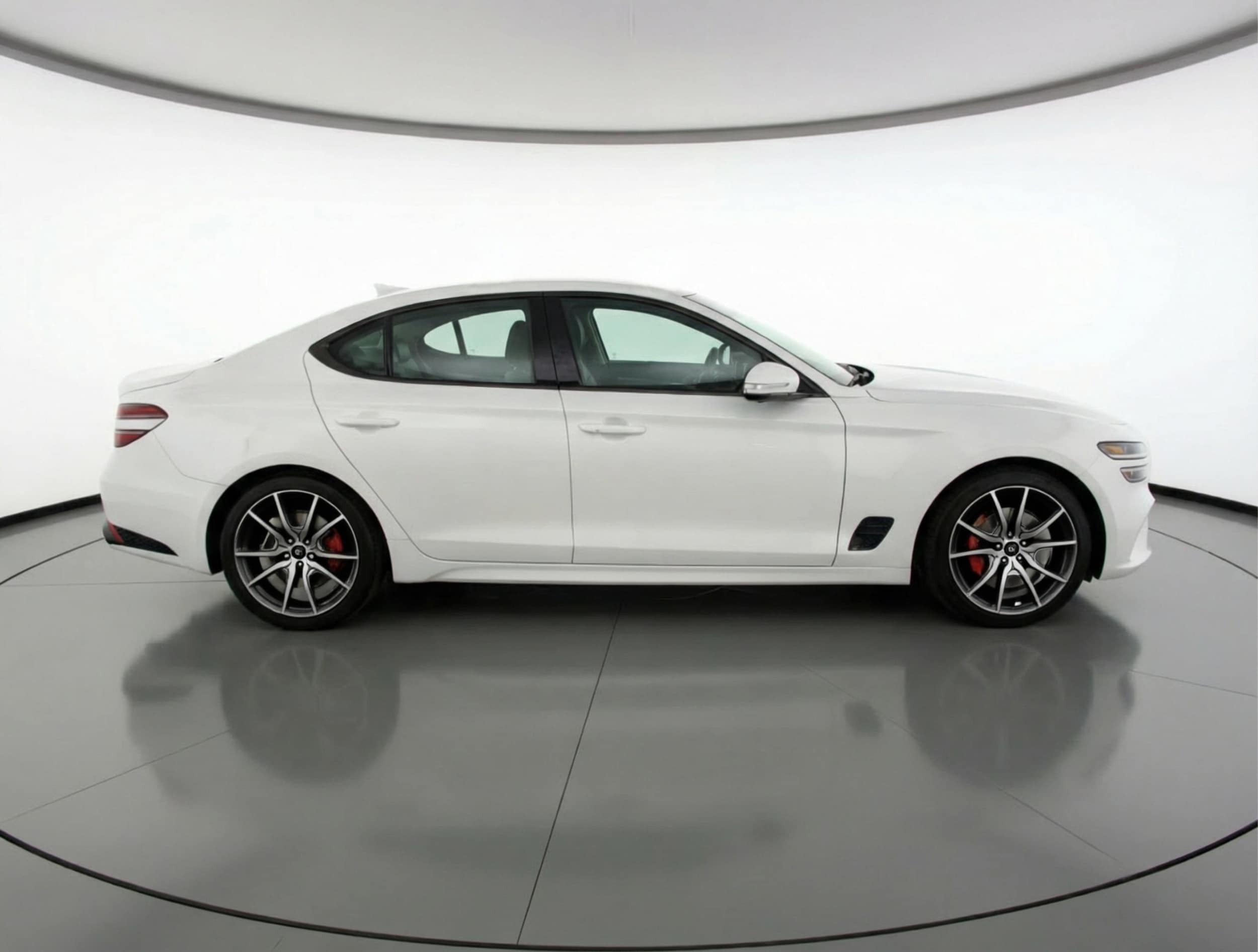 Thumbnail: 2025 Genesis G70 - 8