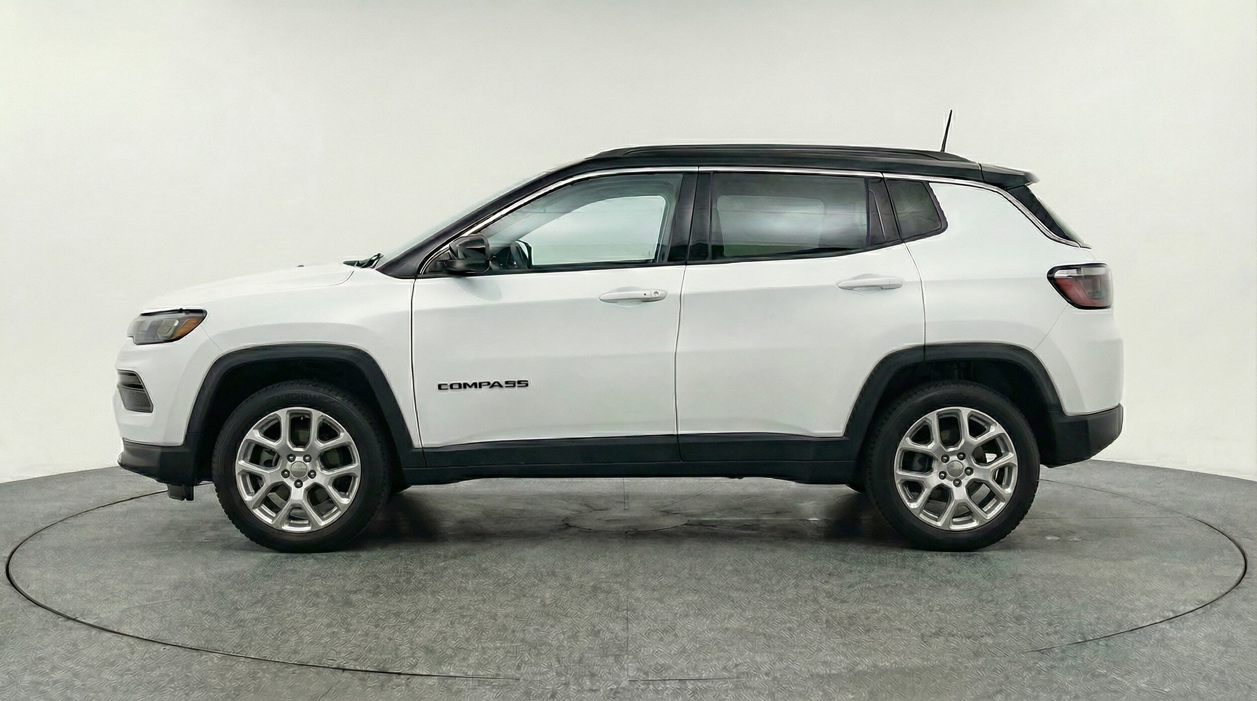 Thumbnail: 2025 Jeep Compass - 4