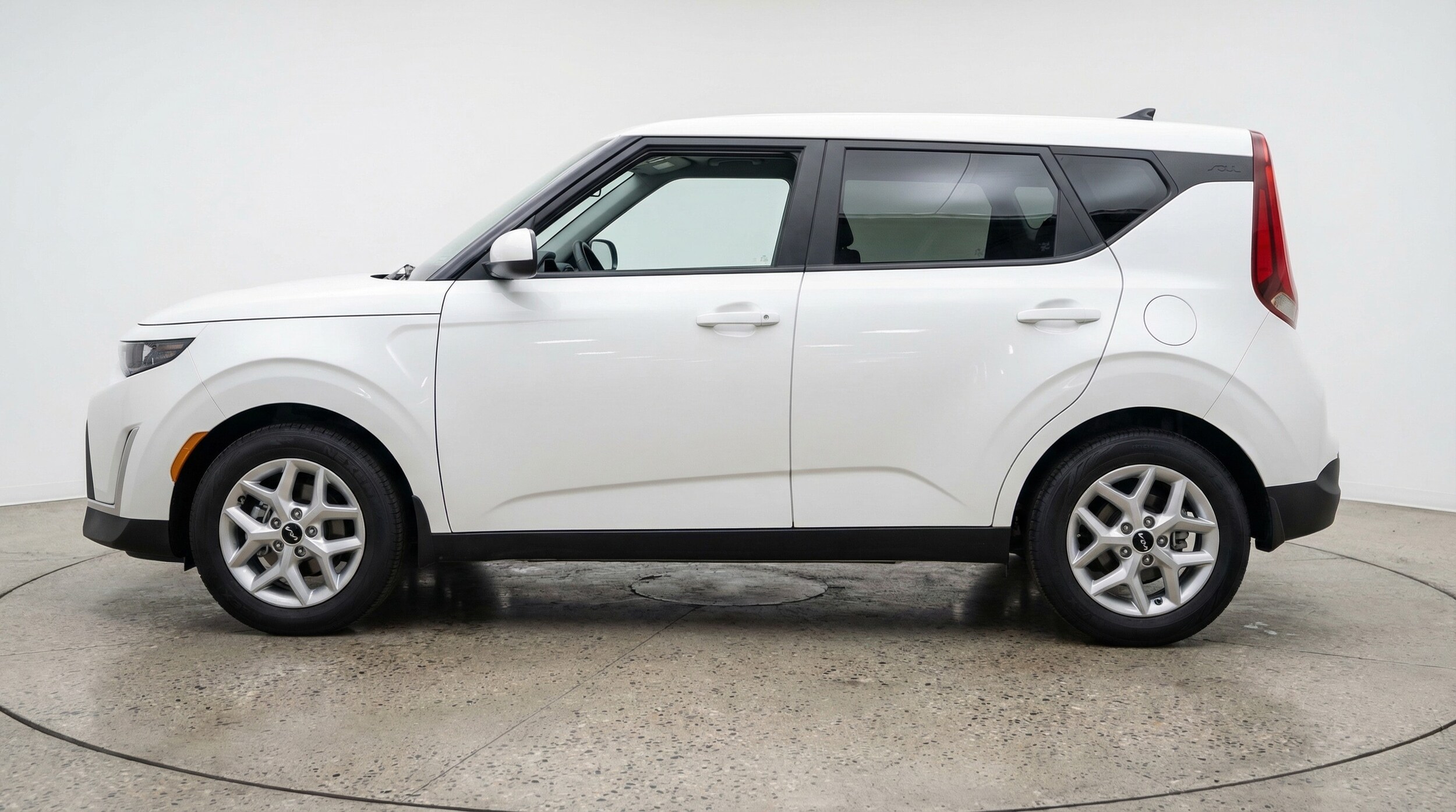 Thumbnail: 2025 Kia Soul - 4