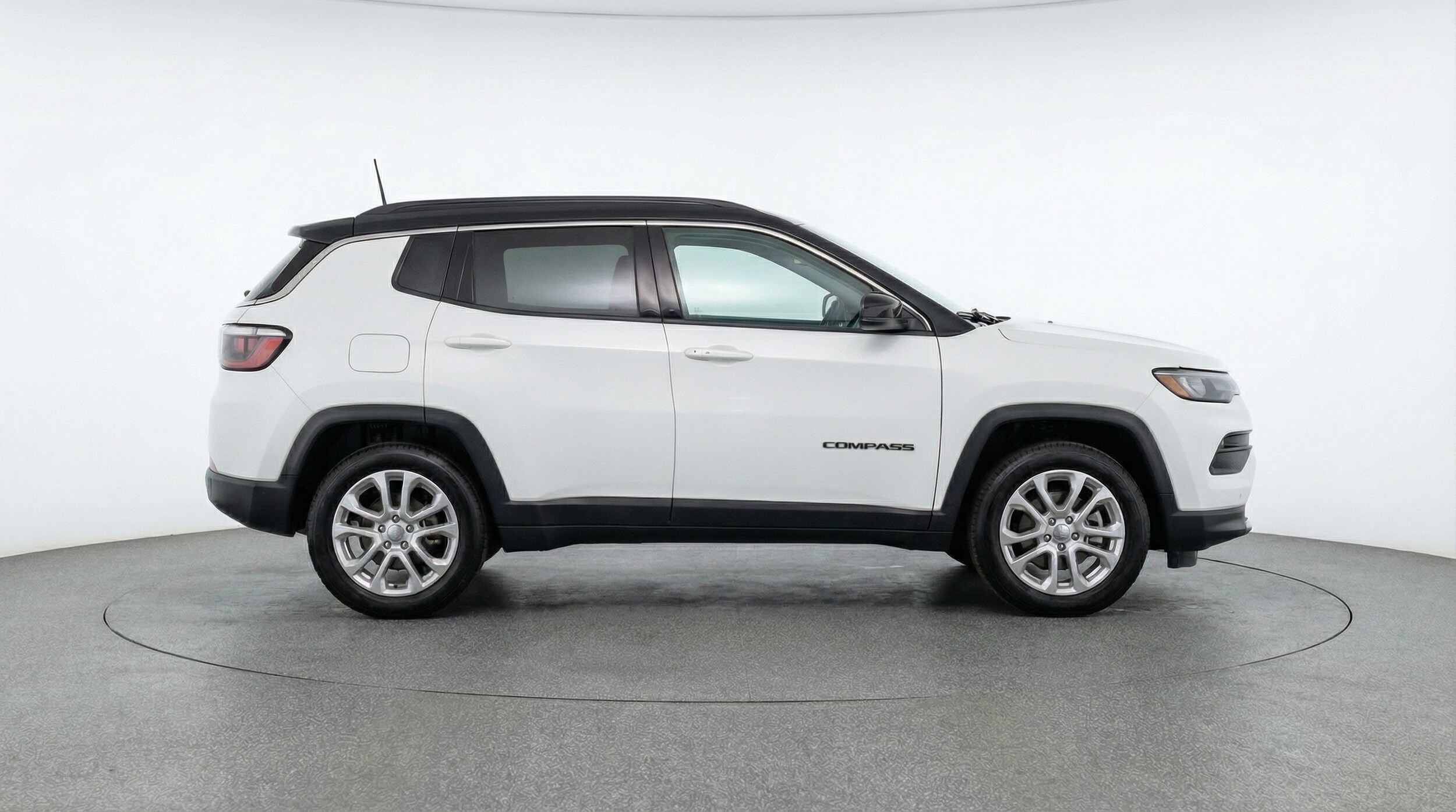 Thumbnail: 2025 Jeep Compass - 8