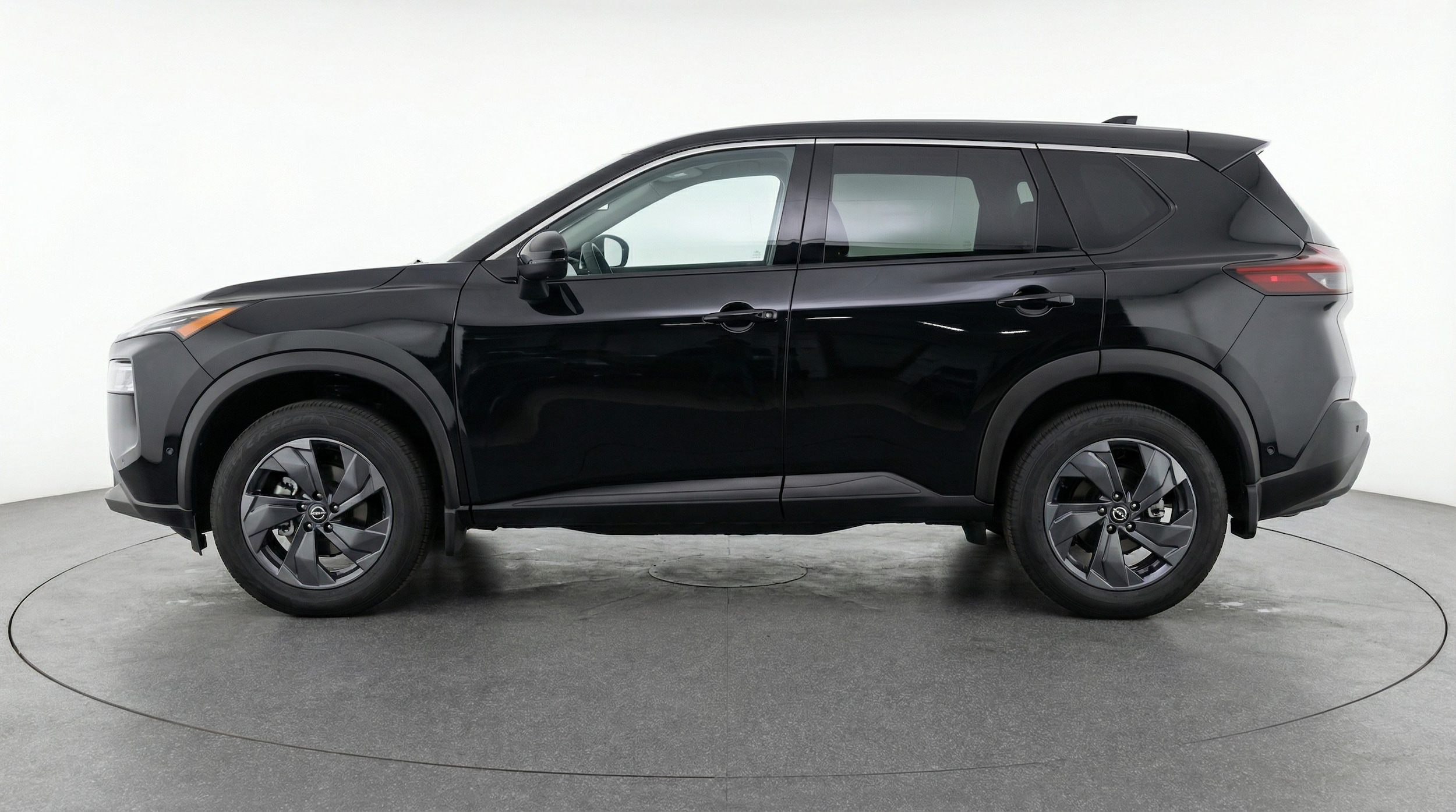 Thumbnail: 2025 Nissan Rogue - 4