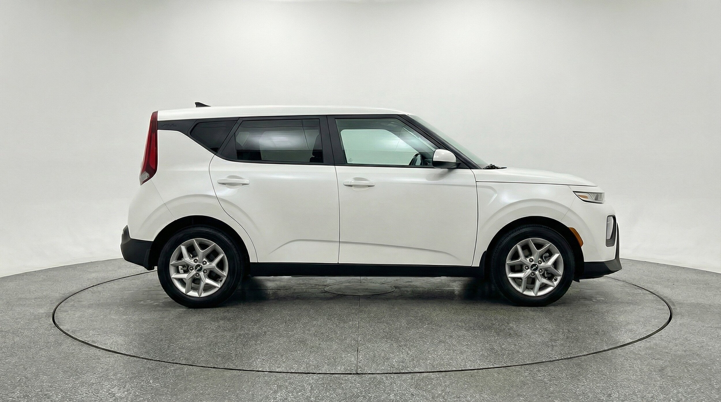 Thumbnail: 2025 Kia Soul - 11