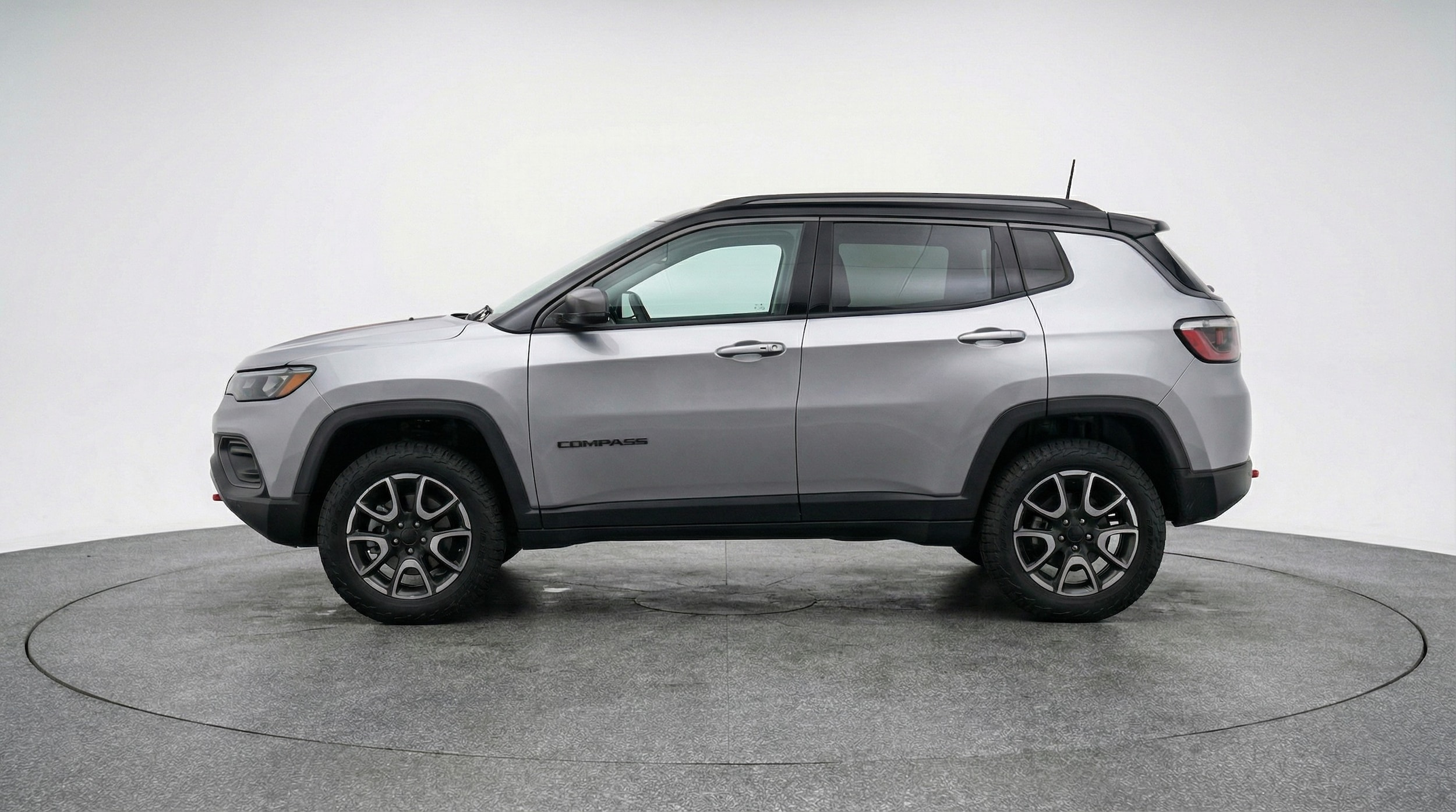 Thumbnail: 2025 Jeep Compass - 4