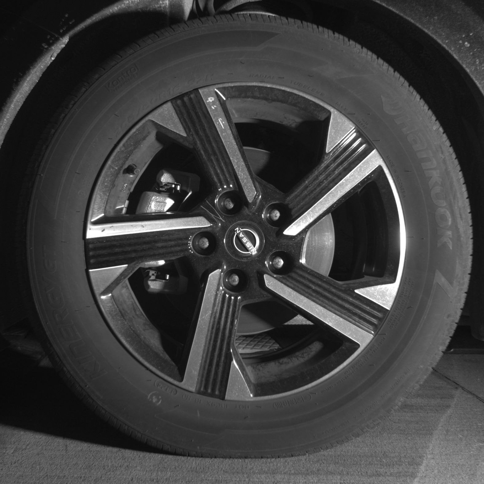 Thumbnail: 2025 Nissan Sentra - 12