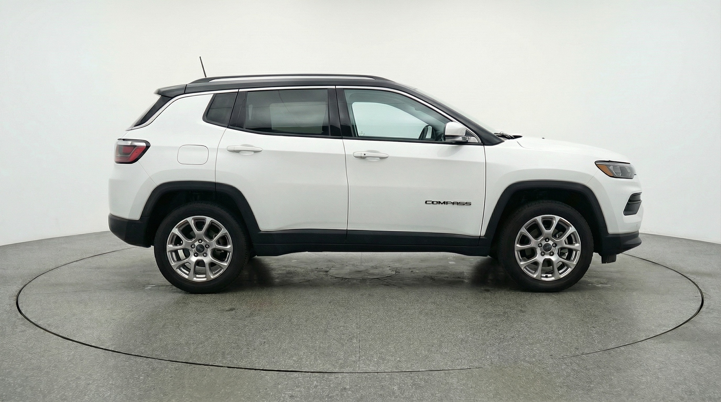 Thumbnail: 2025 Jeep Compass - 8