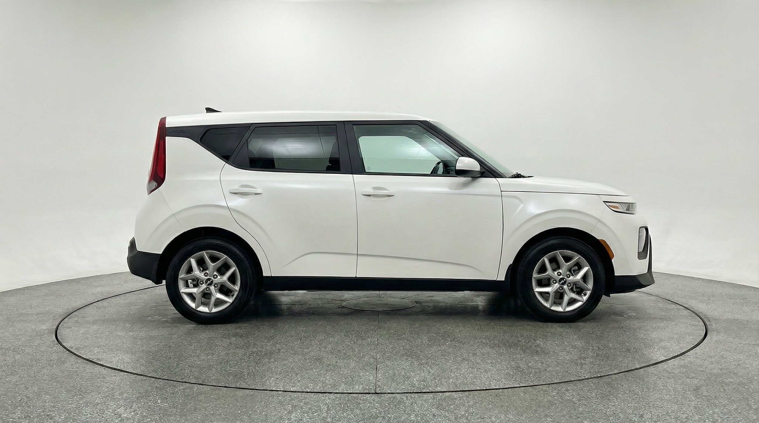 Thumbnail: 2025 Kia Soul - 8