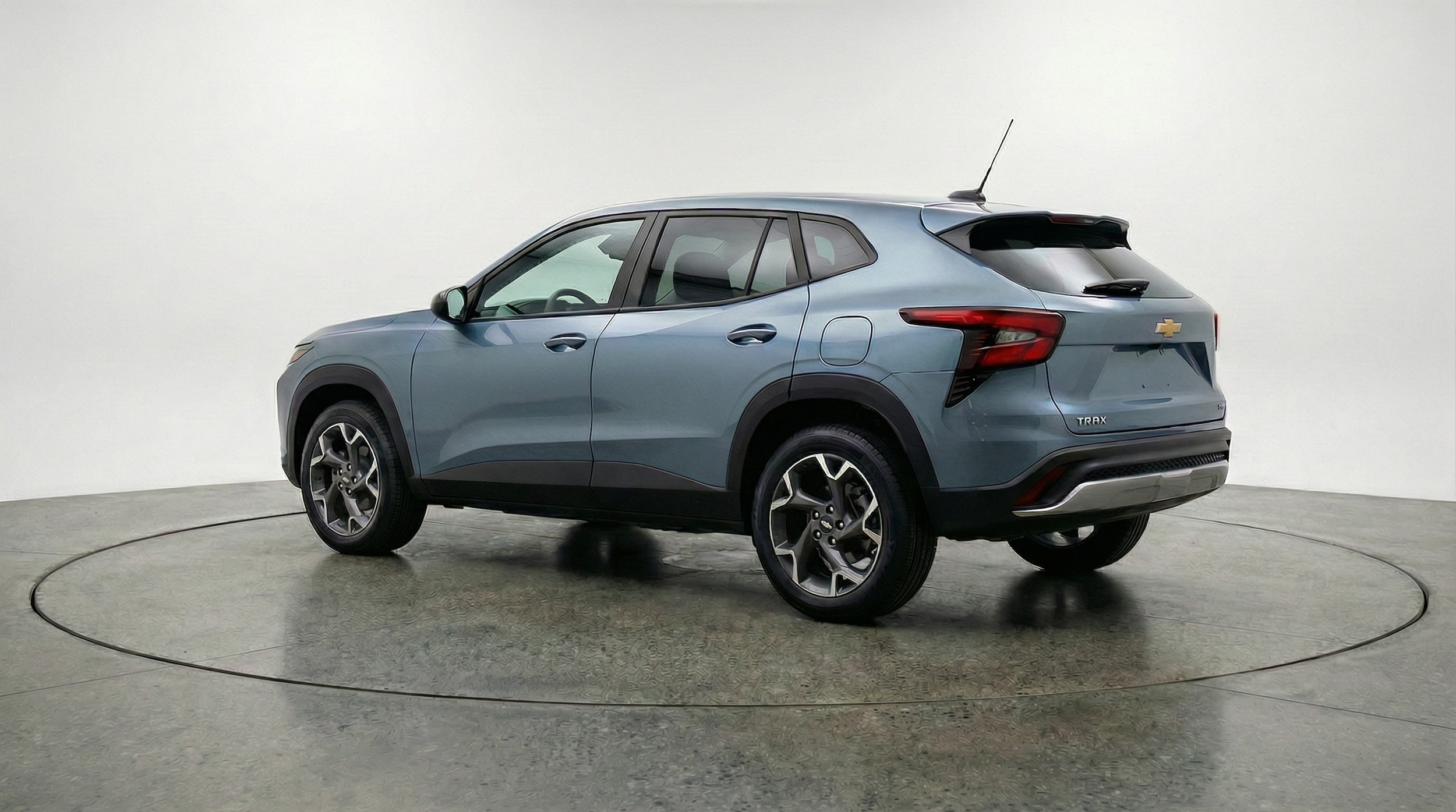 Thumbnail: 2025 Chevrolet Trax - 5