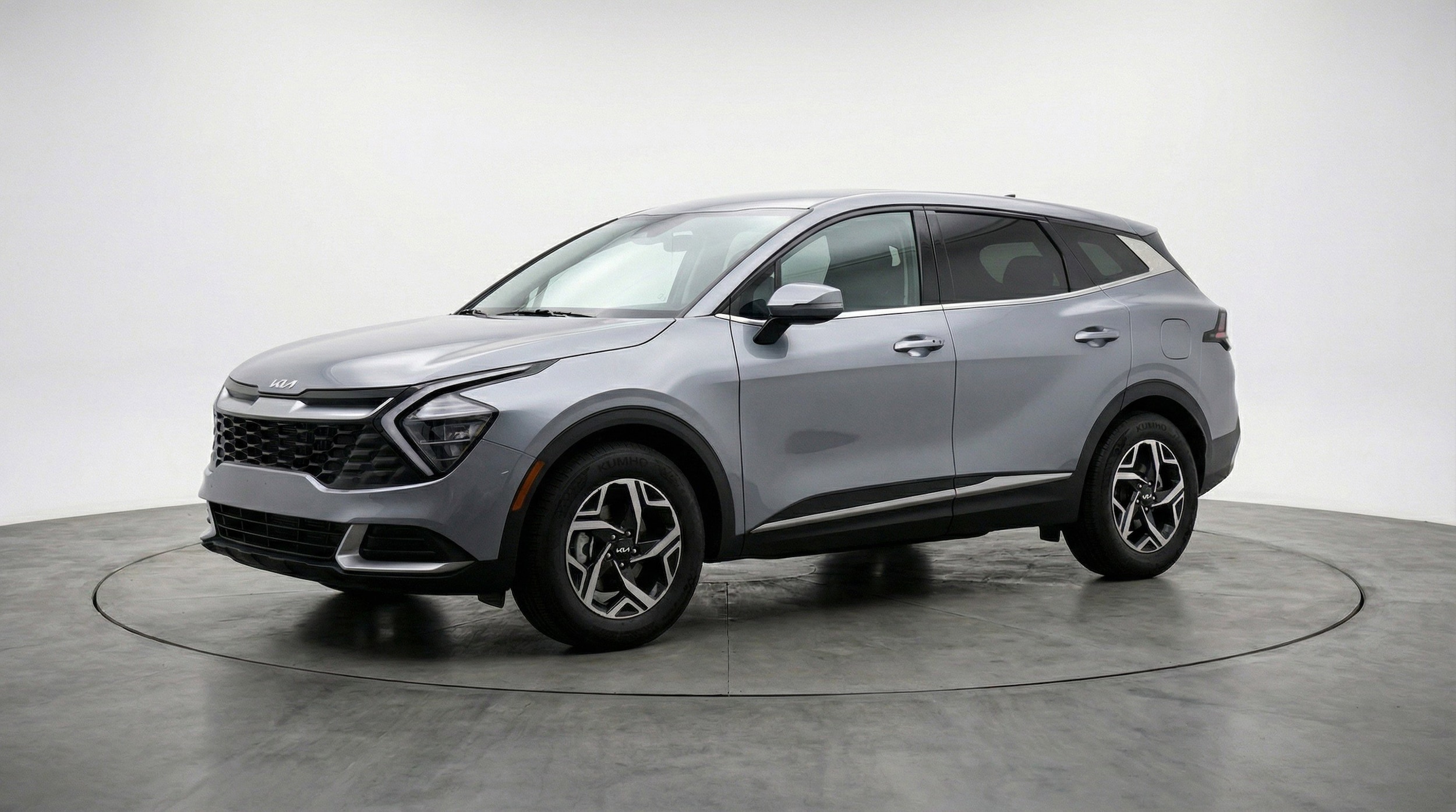 Thumbnail: 2025 Kia Sportage - 3