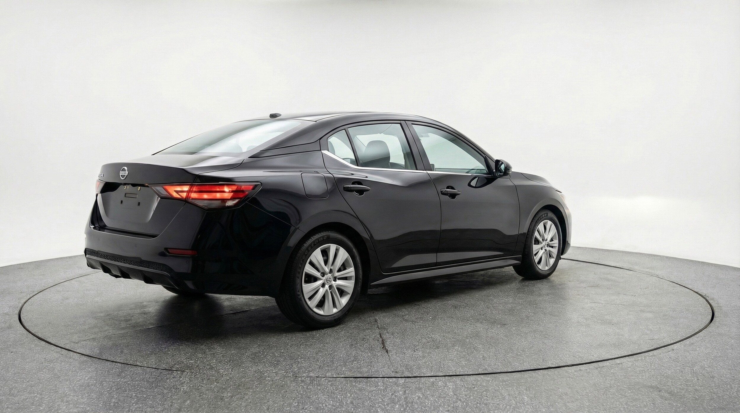 Thumbnail: 2025 Nissan Sentra - 9