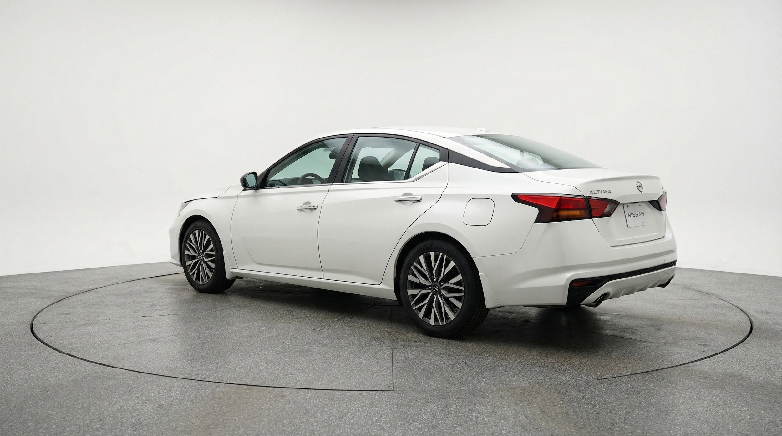 Thumbnail: 2025 Nissan Altima - 6