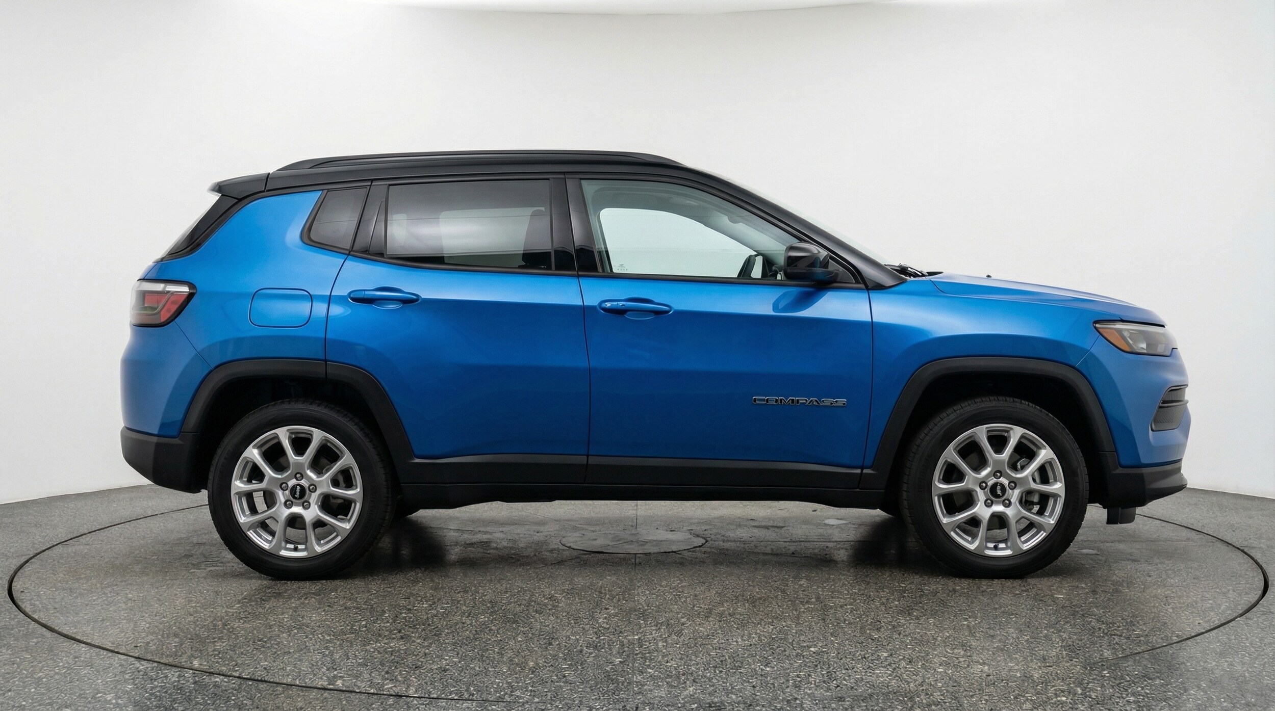 Thumbnail: 2025 Jeep Compass - 8