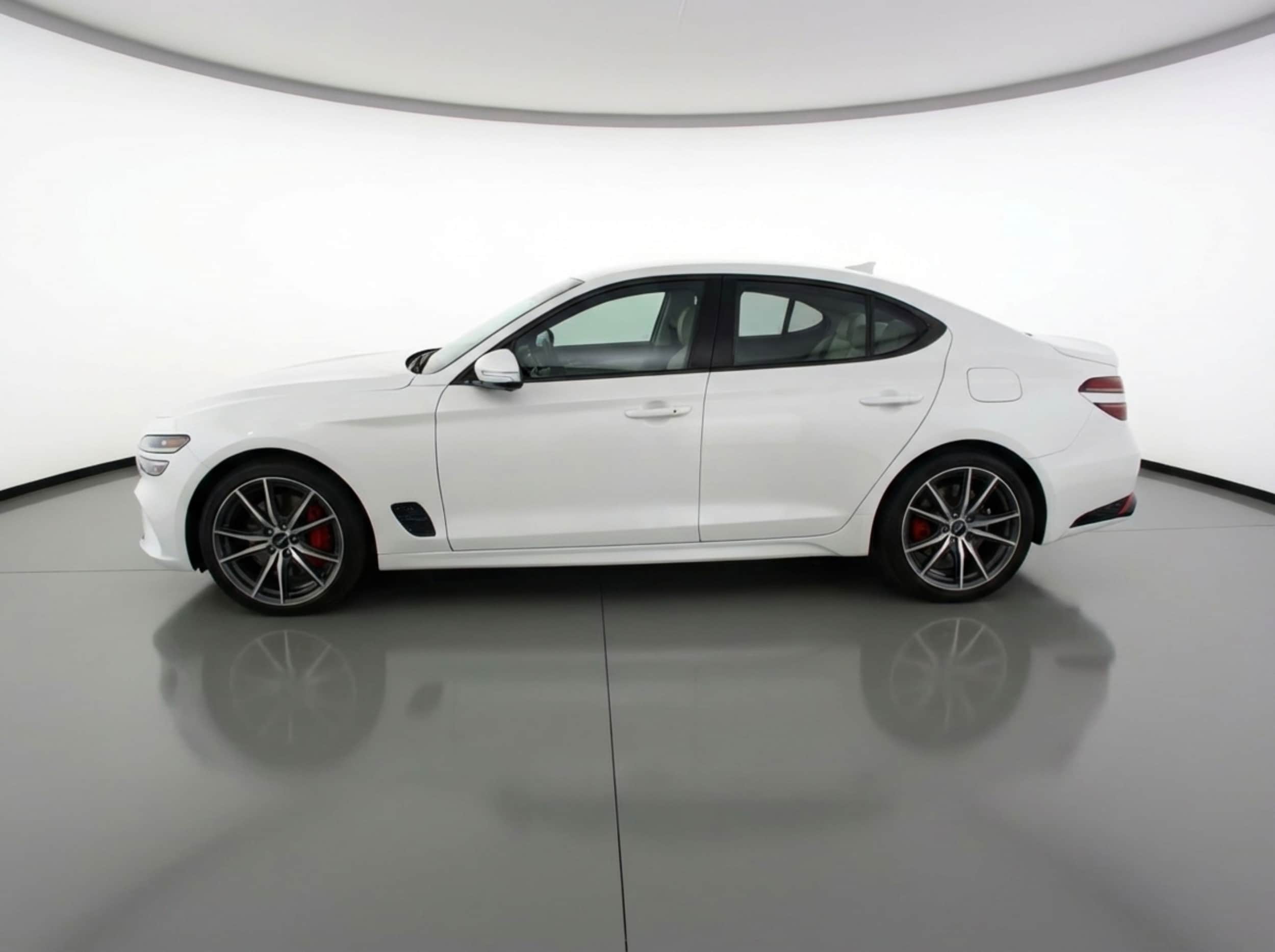 Thumbnail: 2025 Genesis G70 - 4