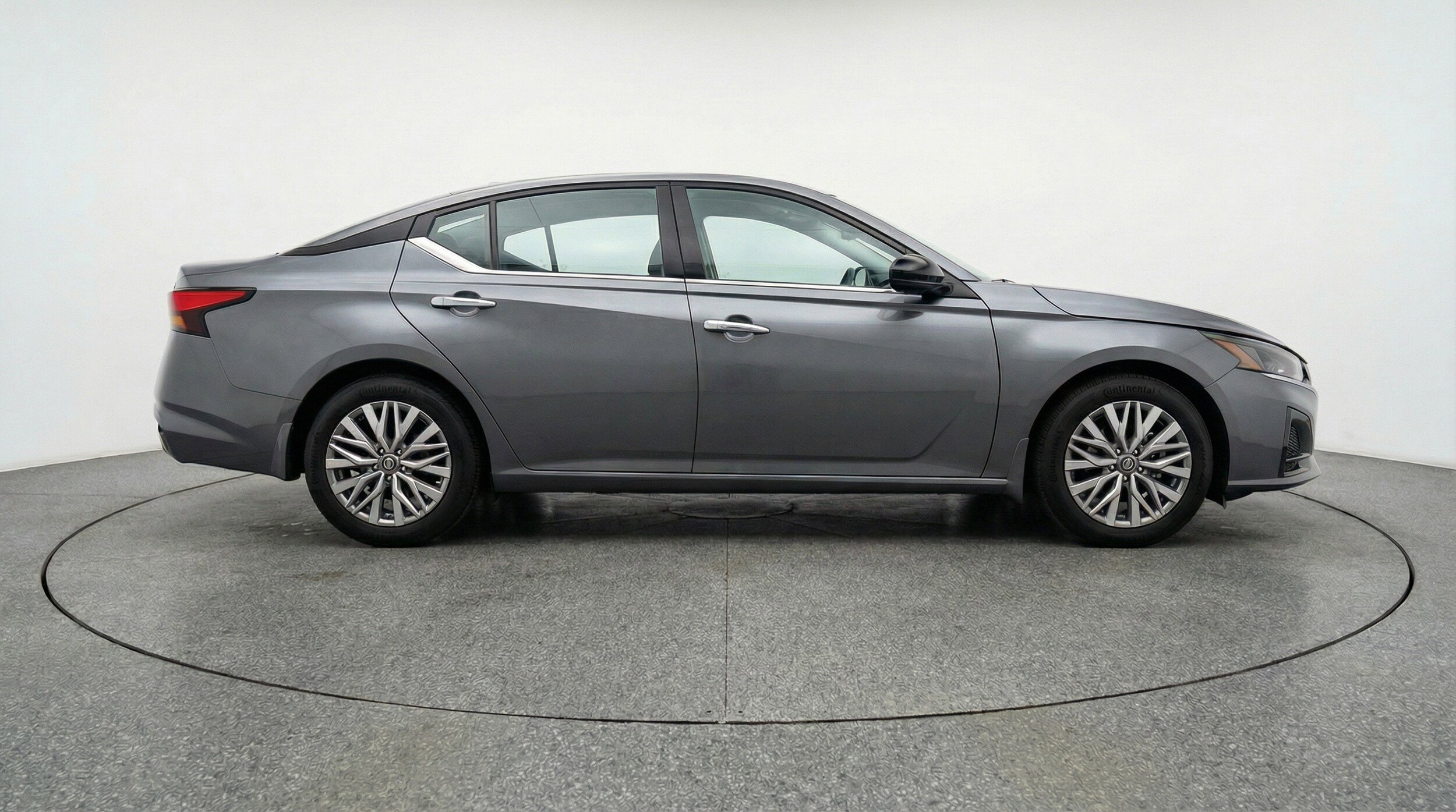 Thumbnail: 2025 Nissan Altima - 11
