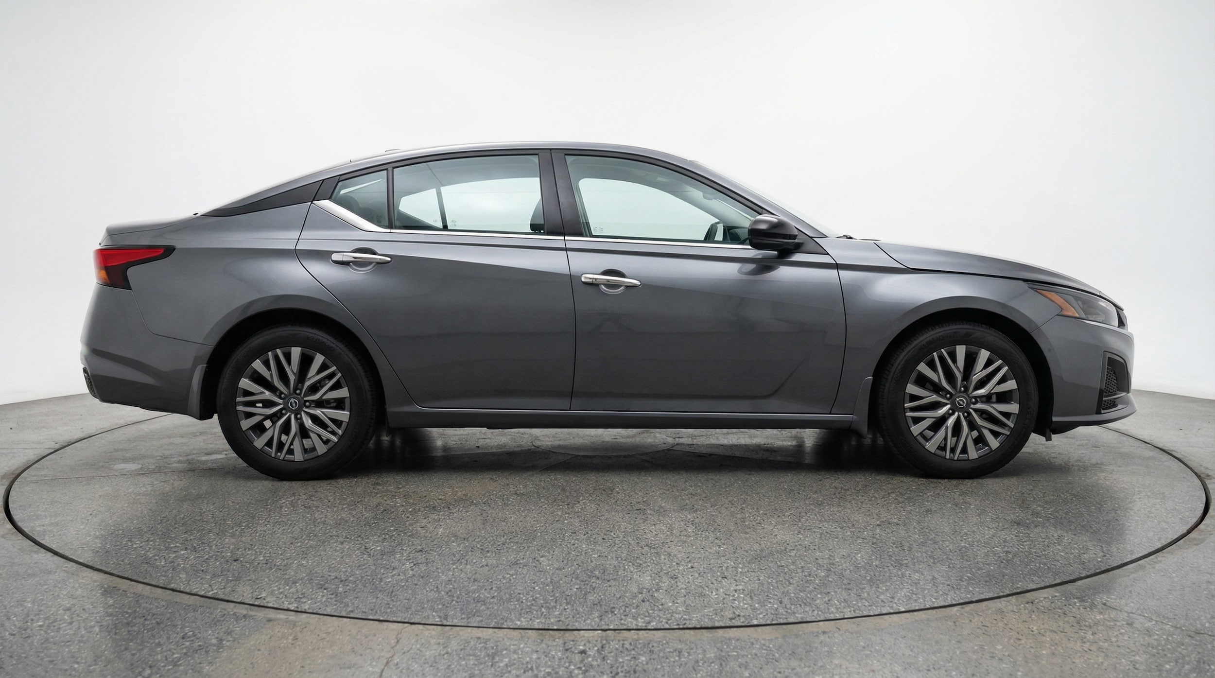 Thumbnail: 2025 Nissan Altima - 8