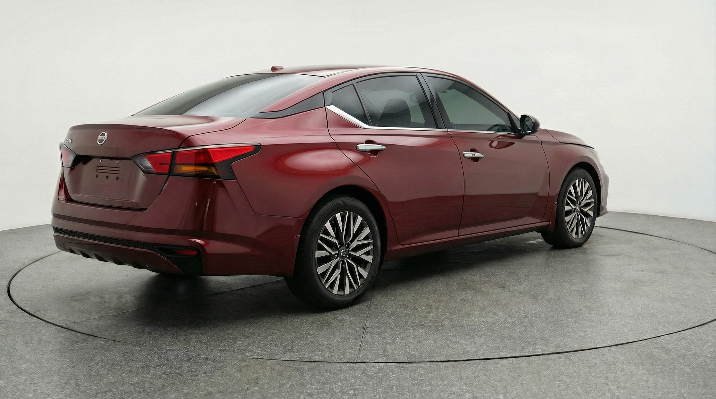 Thumbnail: 2025 Nissan Altima - 7