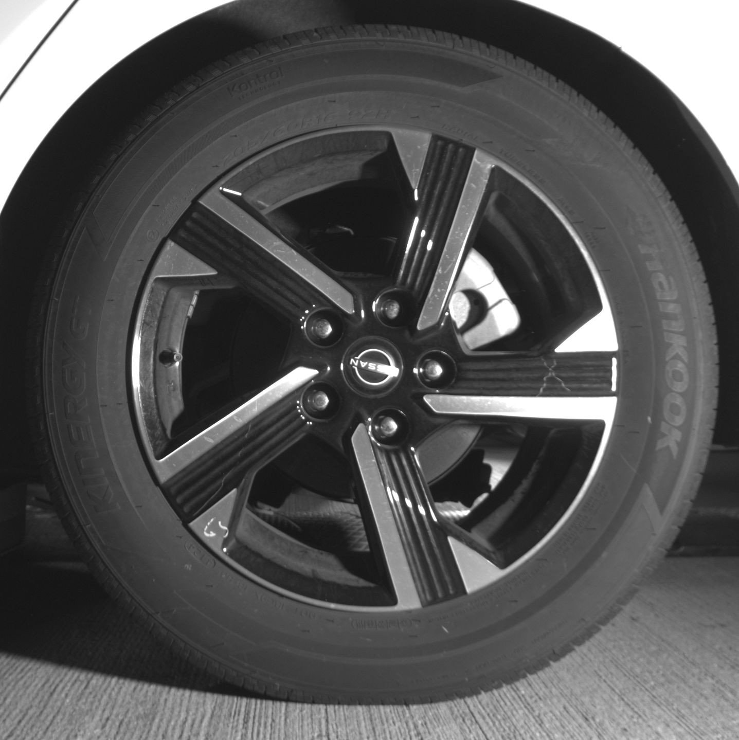 Thumbnail: 2025 Nissan Sentra - 14