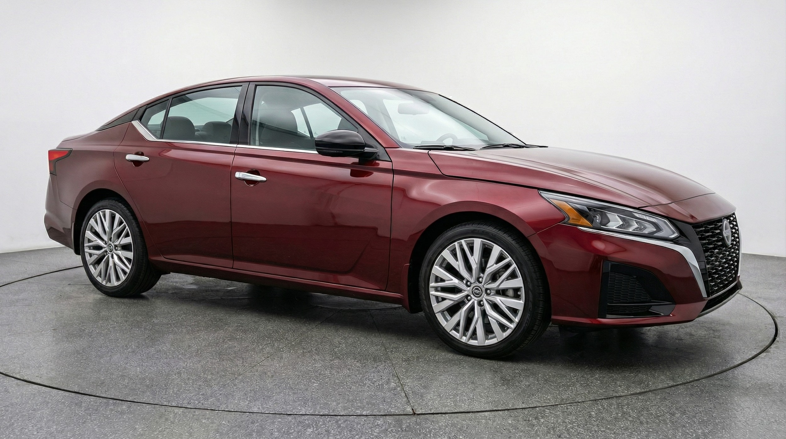 Thumbnail: 2025 Nissan Altima - 1