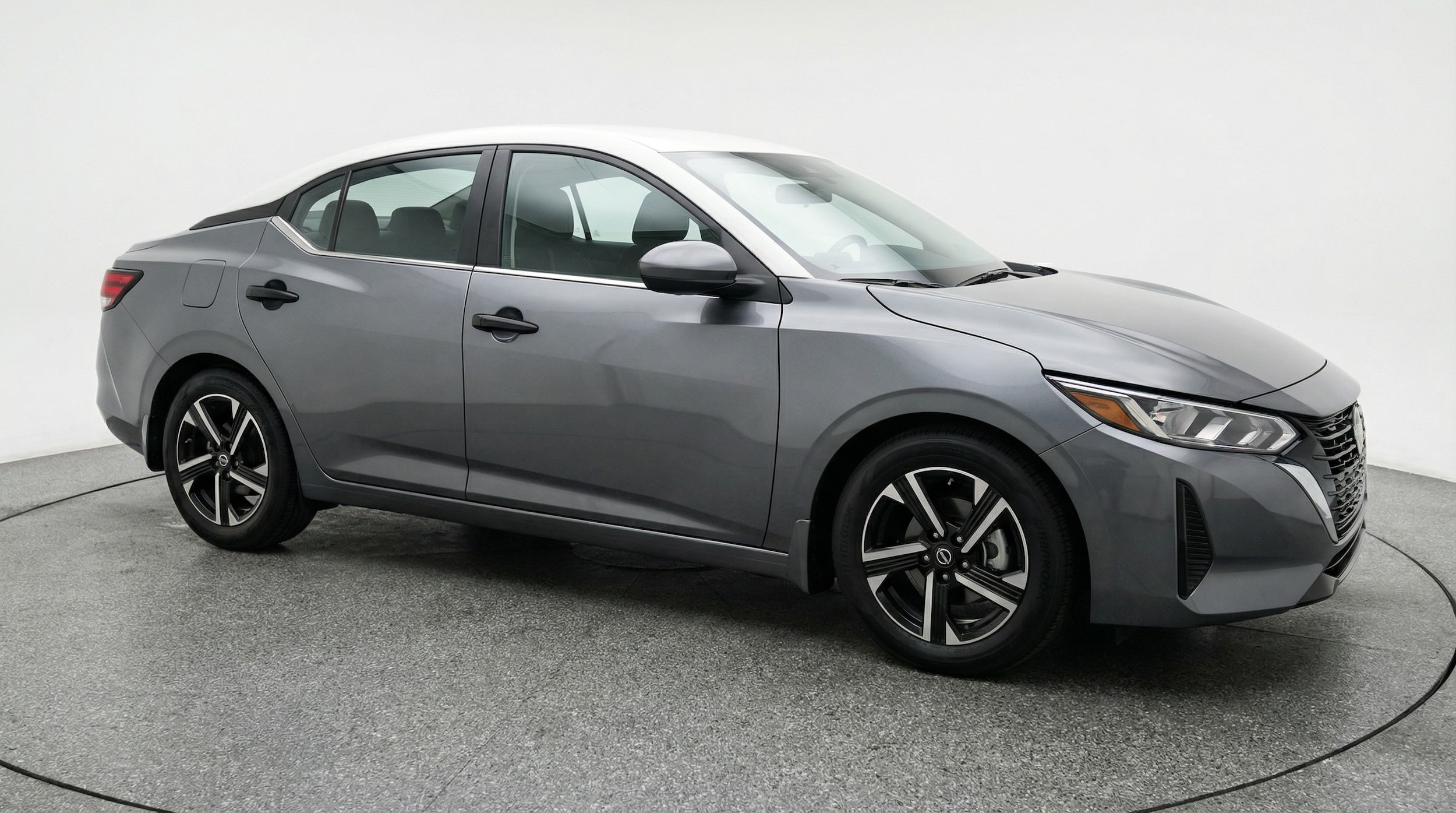 Thumbnail: 2025 Nissan Sentra - 1