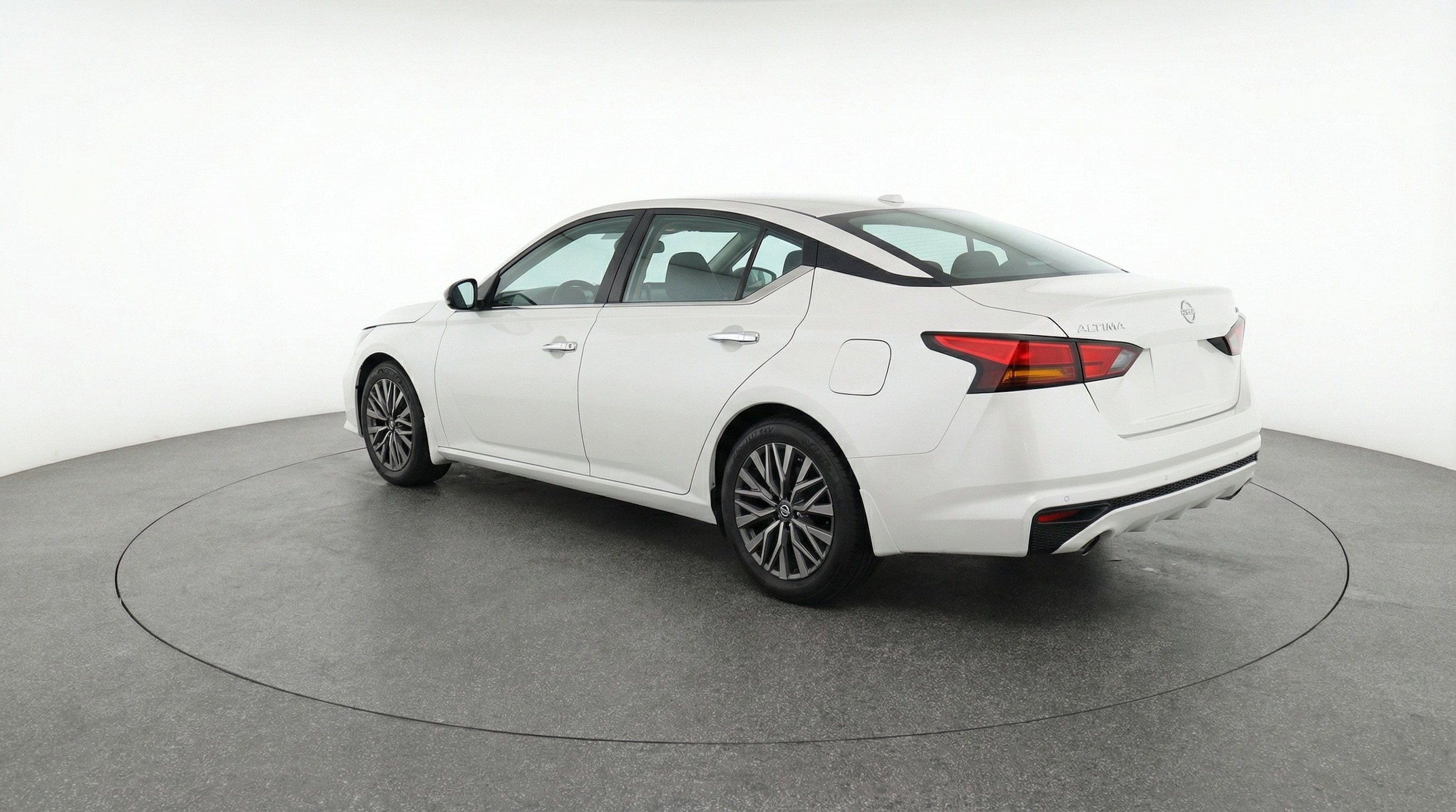 Thumbnail: 2025 Nissan Altima - 6