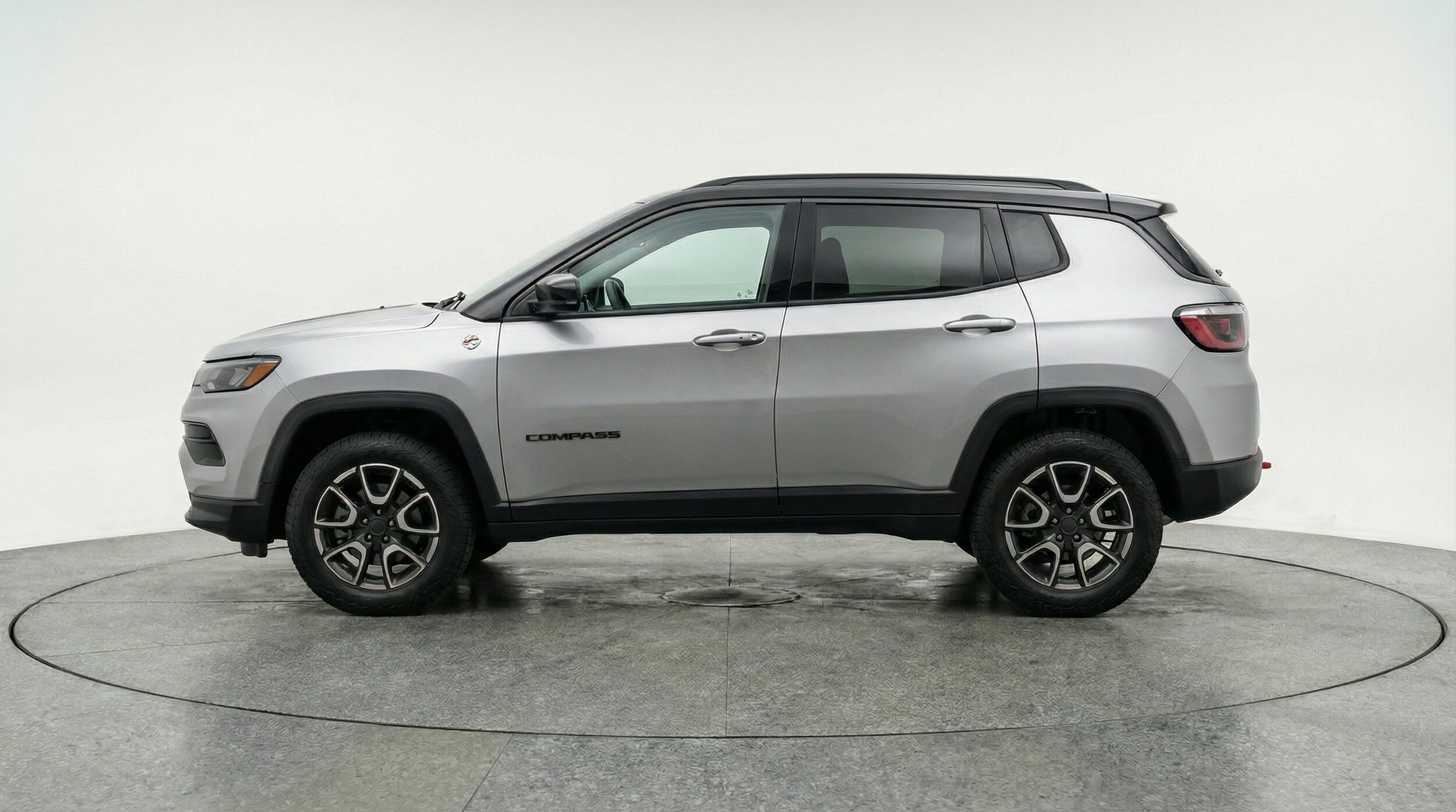 Thumbnail: 2025 Jeep Compass - 4