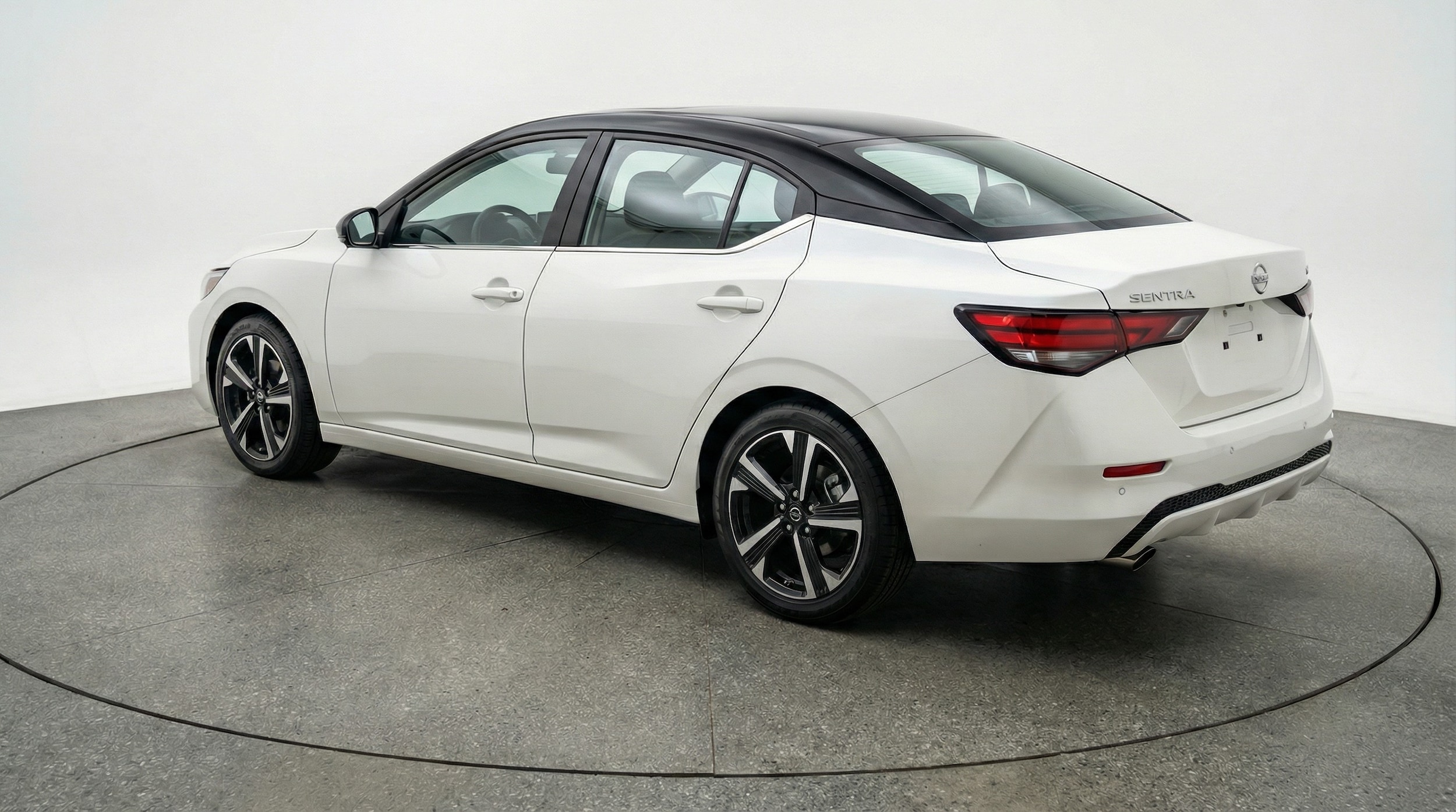 Thumbnail: 2025 Nissan Sentra - 5