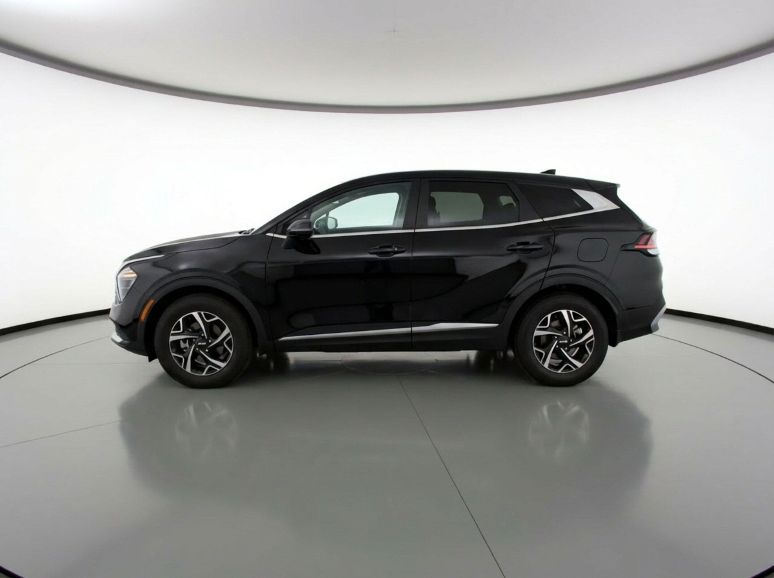 Thumbnail: 2025 Kia Sportage - 4