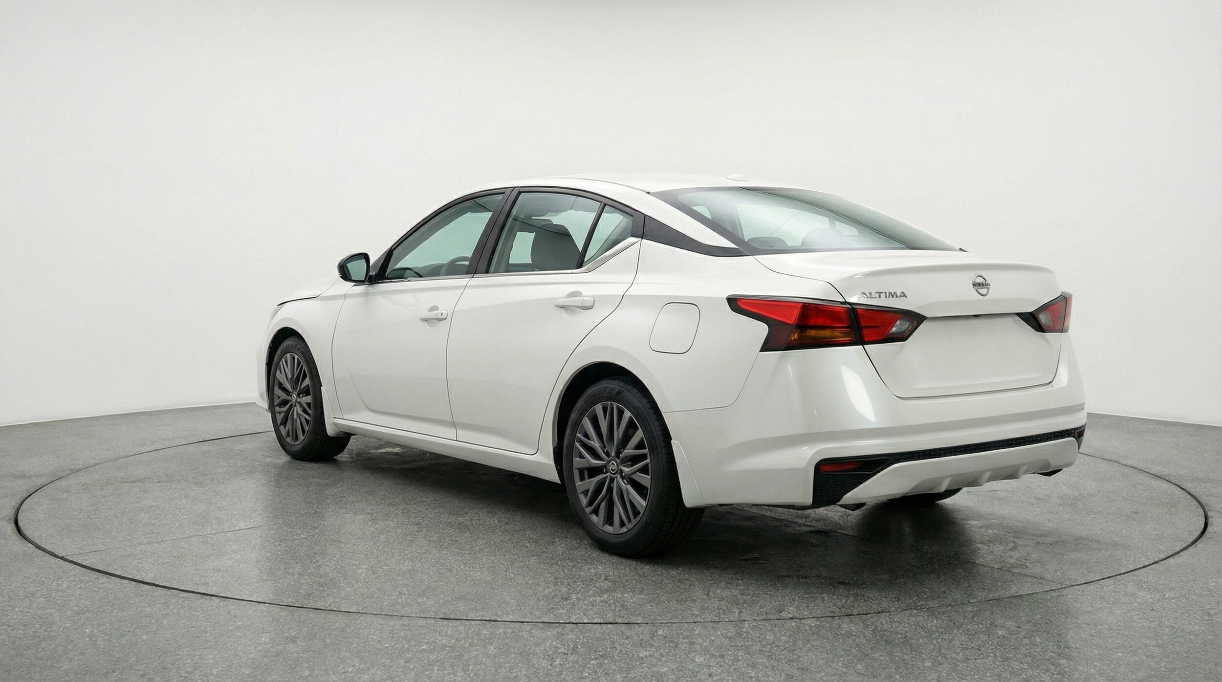 Thumbnail: 2025 Nissan Altima - 6