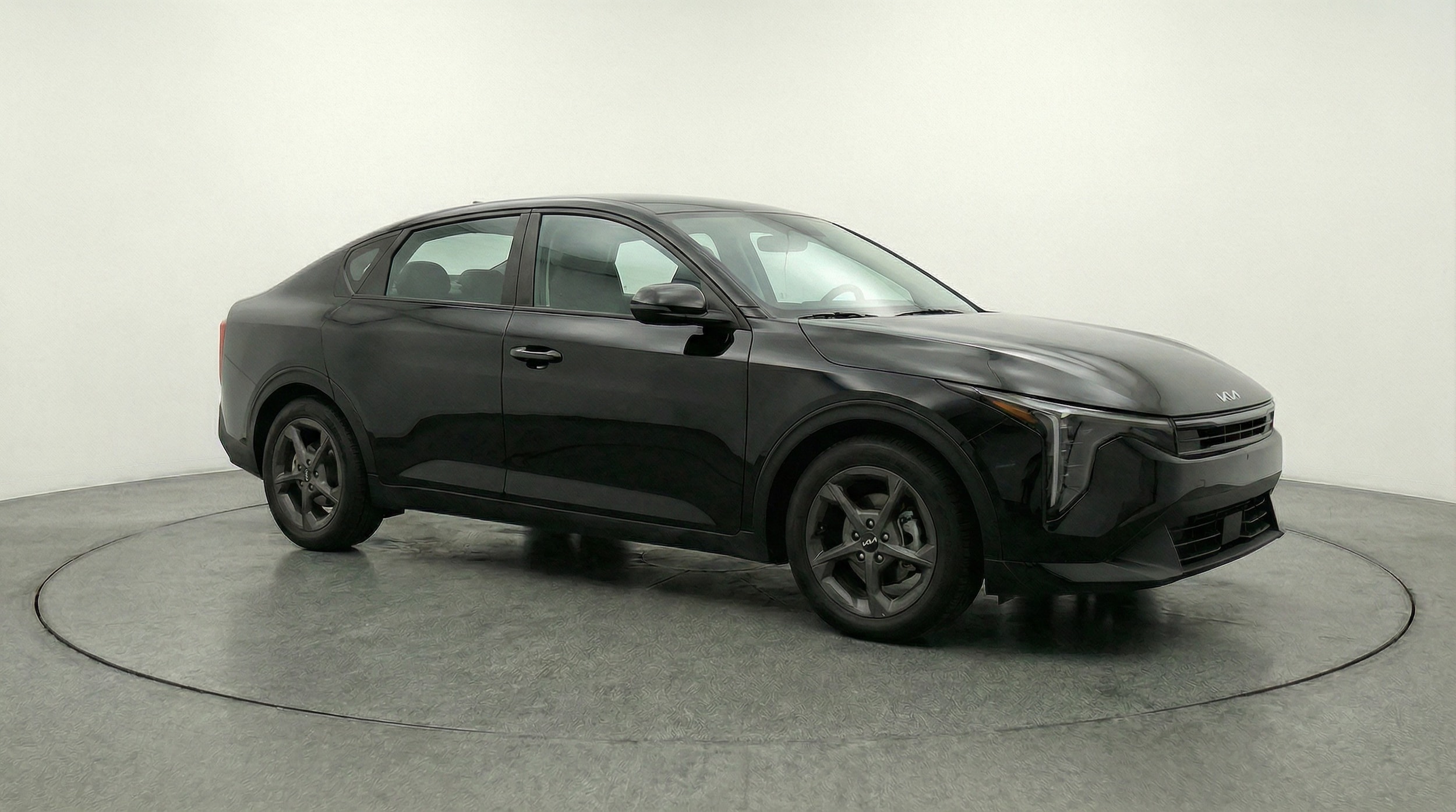 Thumbnail: 2025 Kia K4 - 1