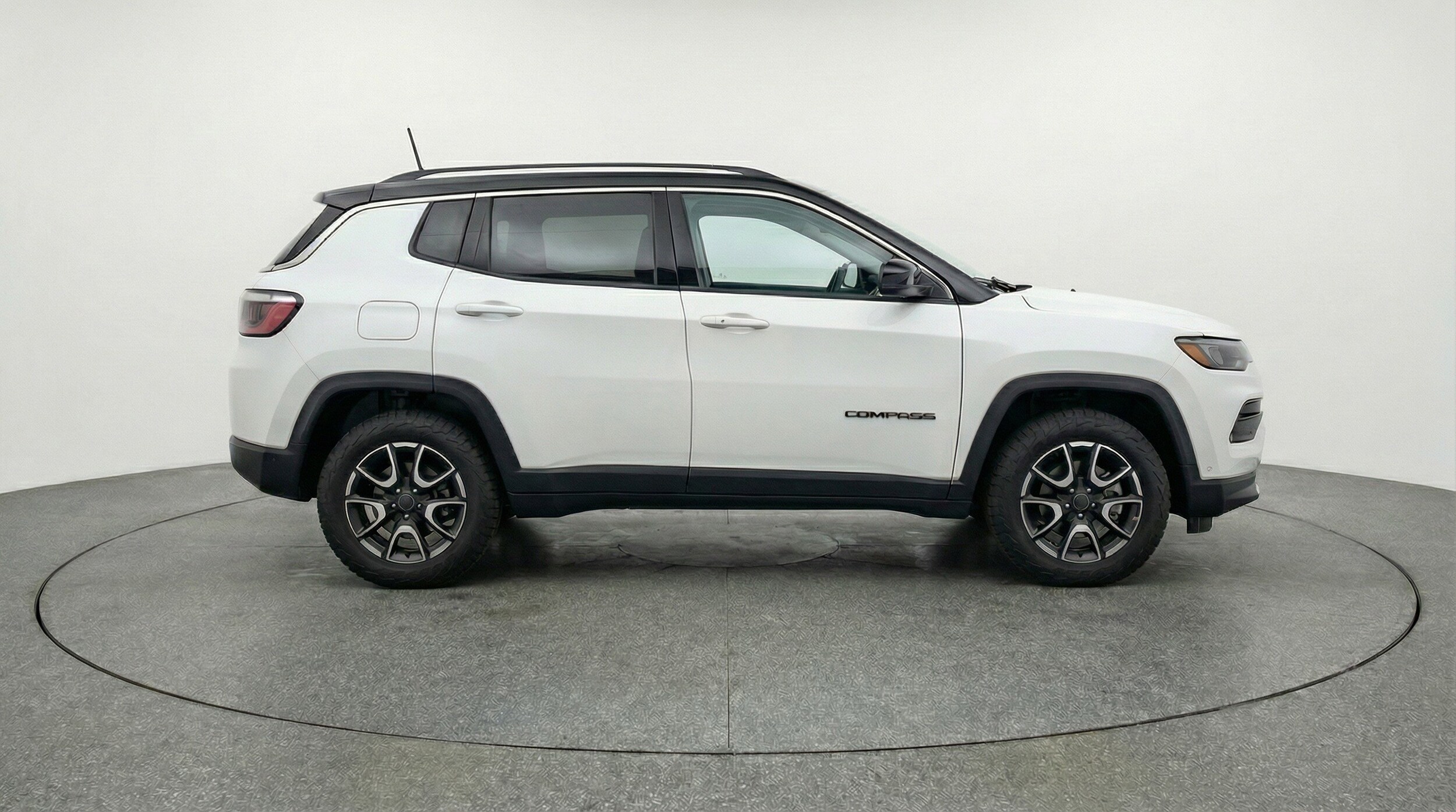 Thumbnail: 2025 Jeep Compass - 11