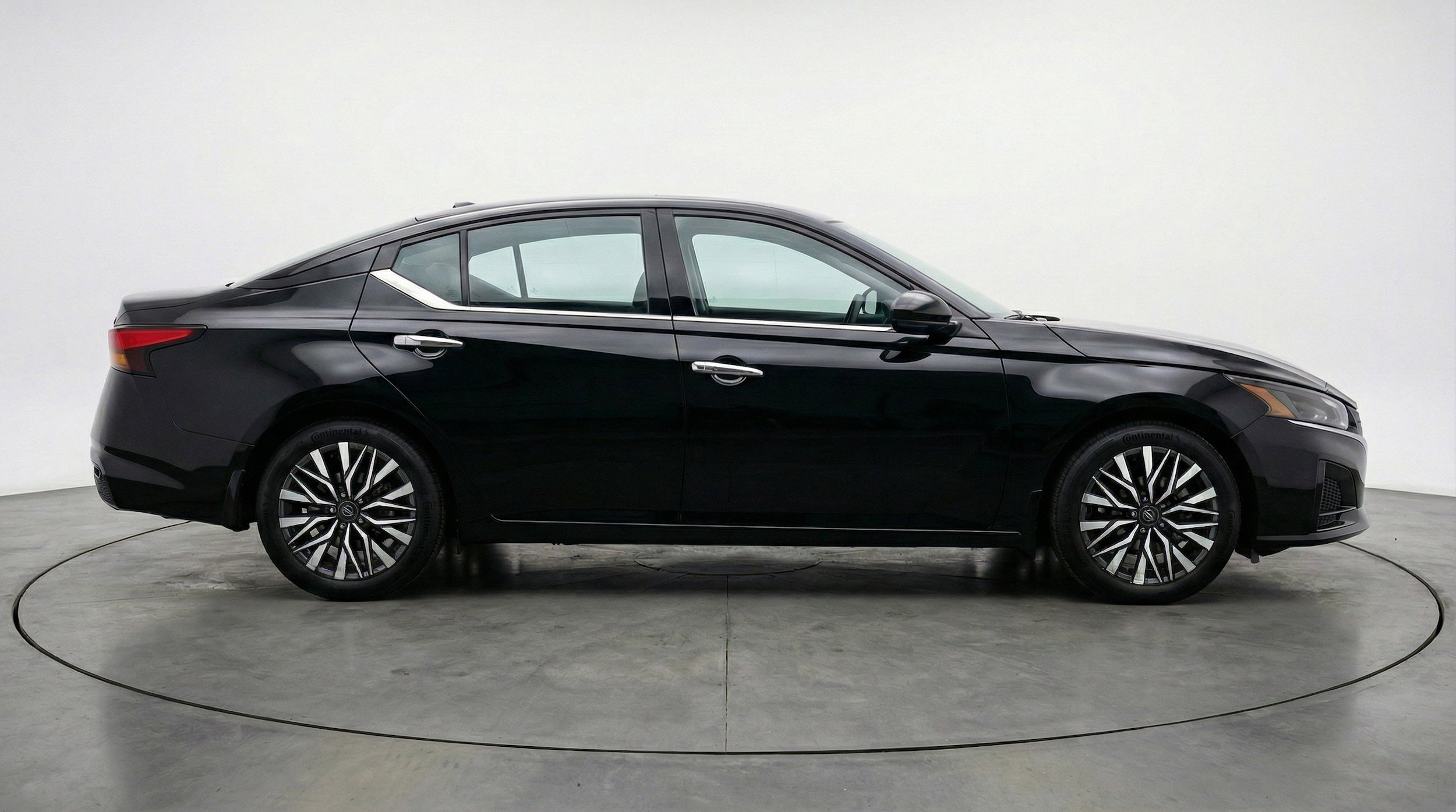Thumbnail: 2025 Nissan Altima - 11
