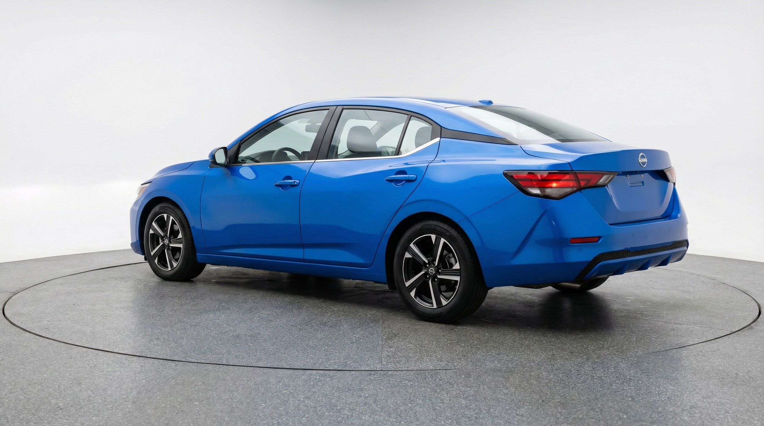 Thumbnail: 2025 Nissan Sentra - 5