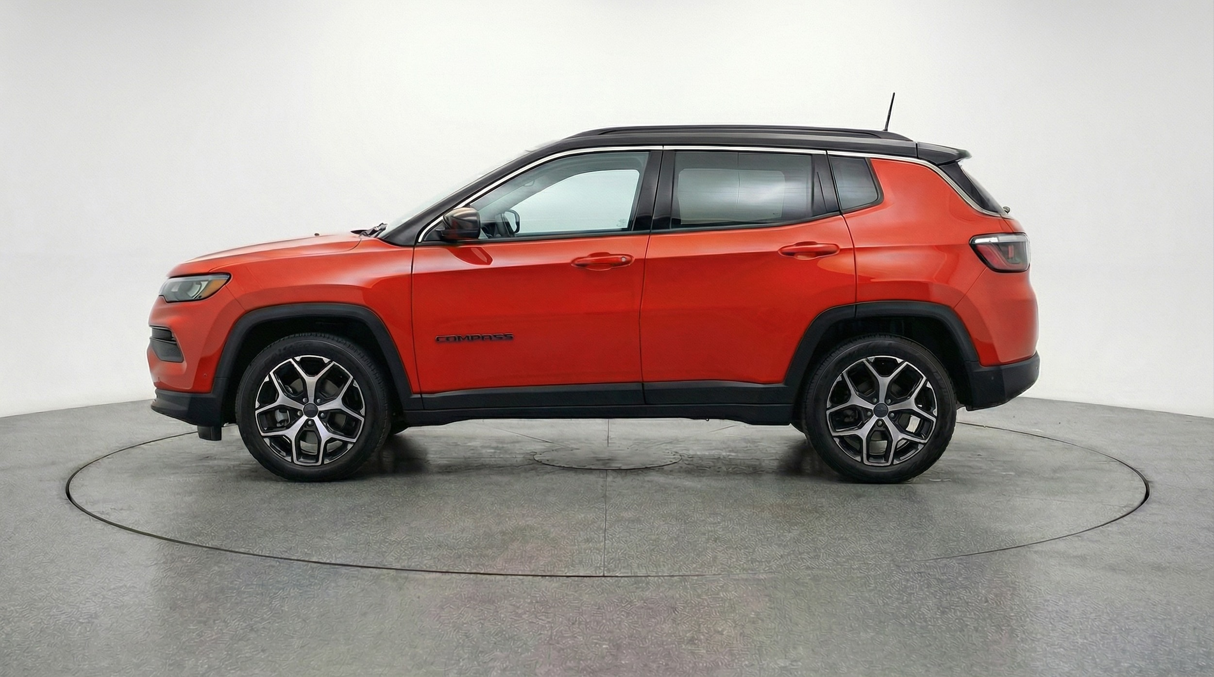 Thumbnail: 2025 Jeep Compass - 4