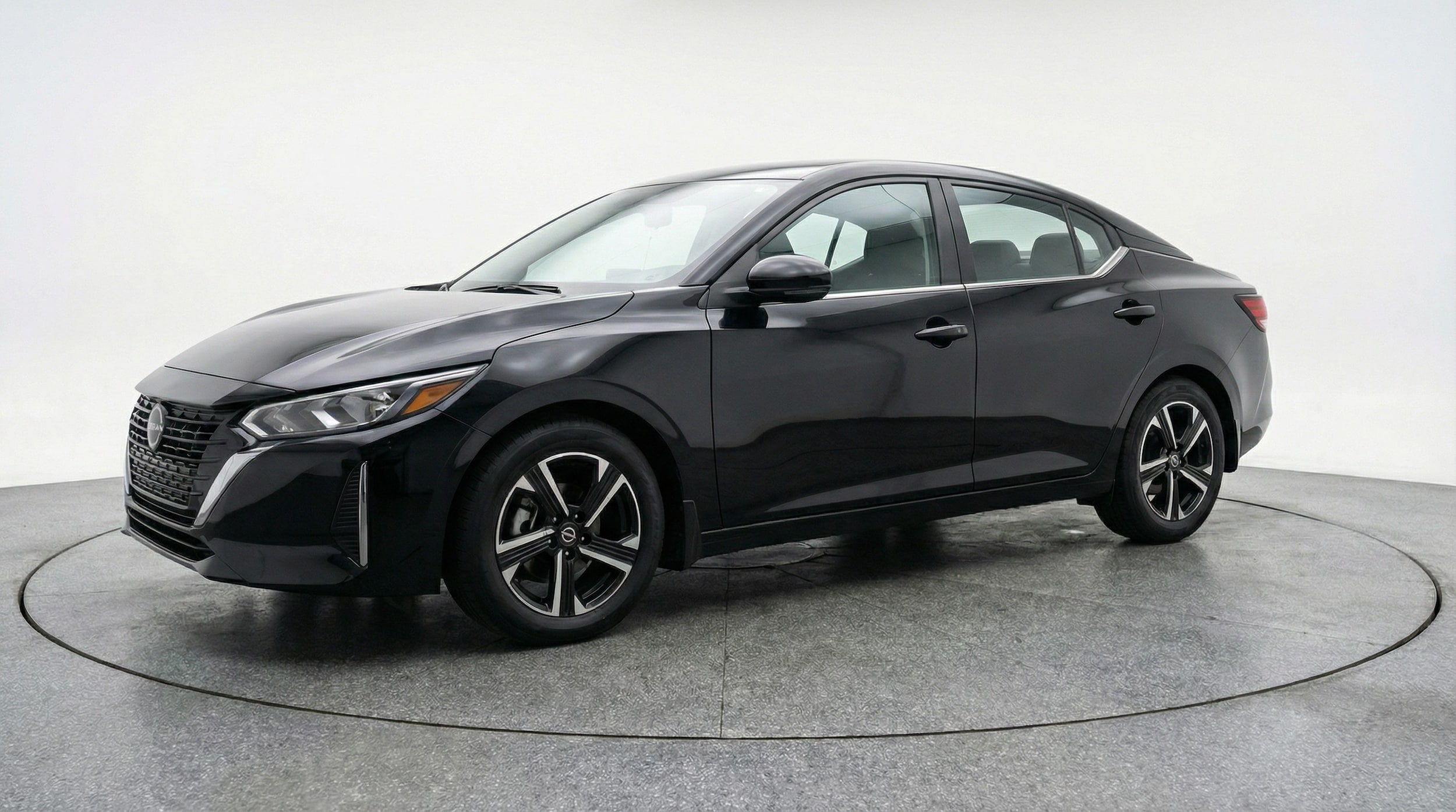 Thumbnail: 2025 Nissan Sentra - 3