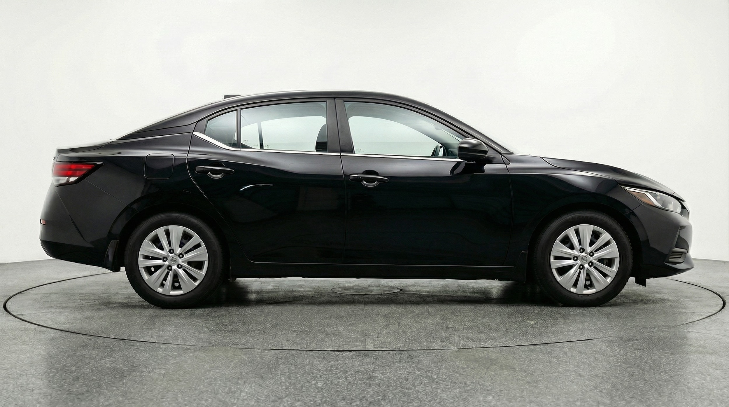 Thumbnail: 2025 Nissan Sentra - 8